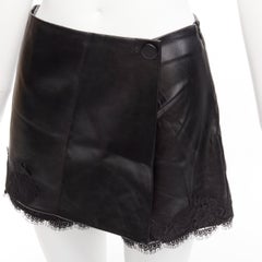 ERMANNO SCERVINO - Pantaloncini neri in pelle vegana con bordi in pizzo IT38 XS