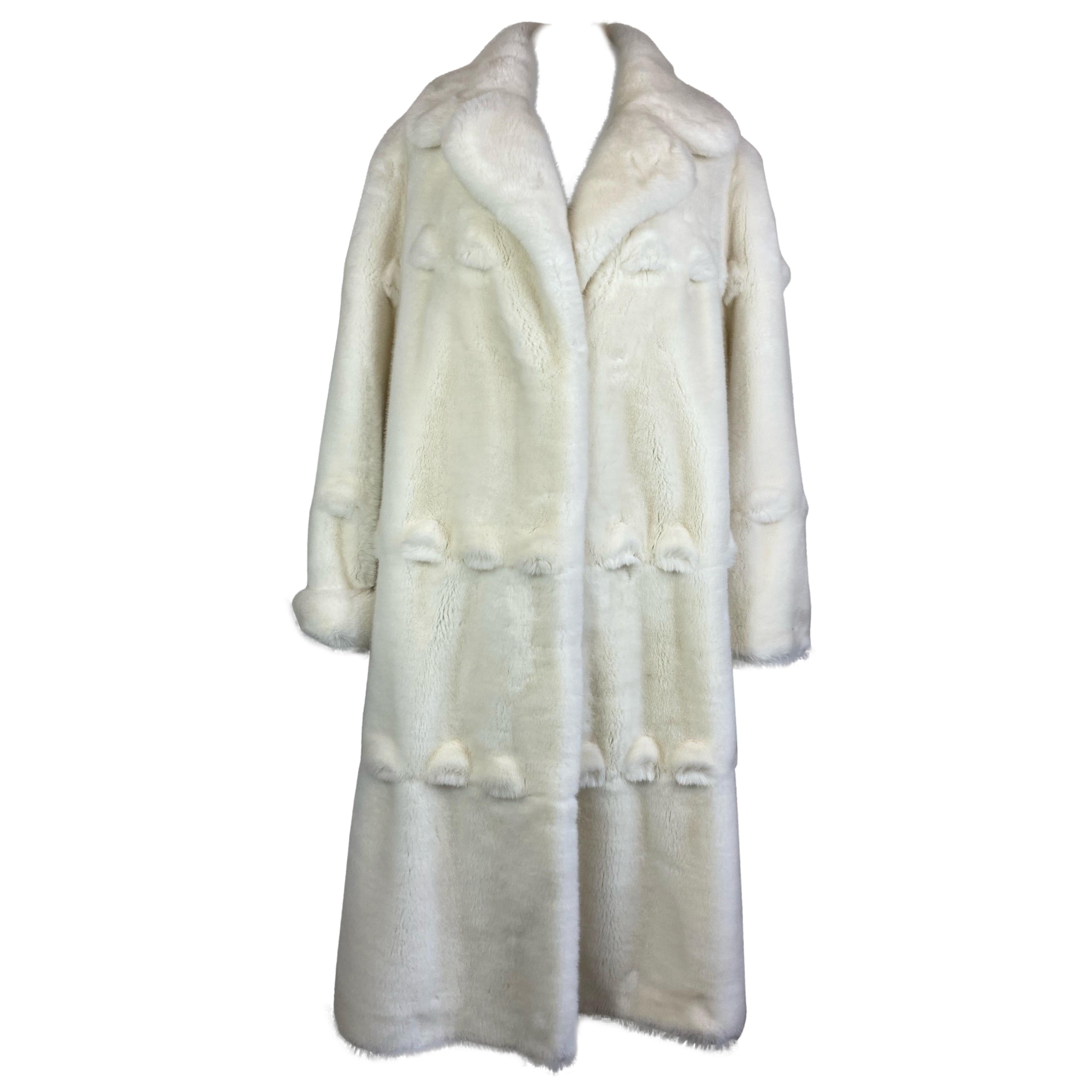 Ermanno Scervino Eco Fur Pre-Fall 2023. in vendita