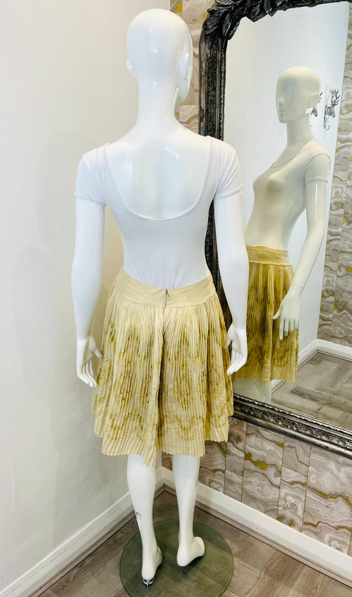 Ermanno Scervino Embroidered Ramie Skirt In Excellent Condition For Sale In London, GB