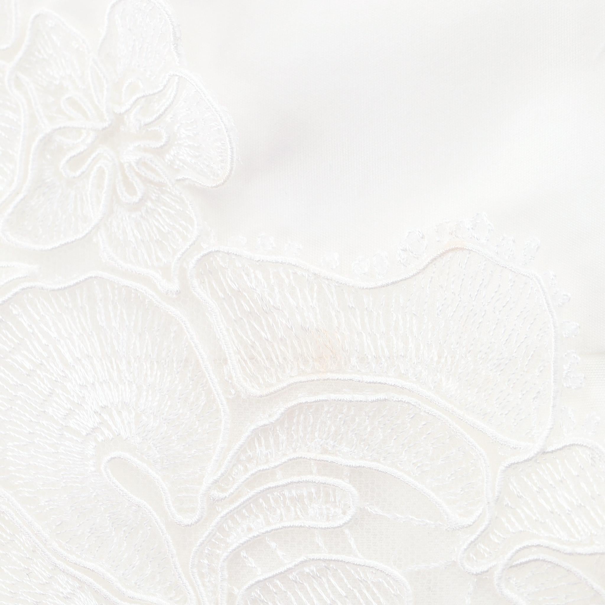 Top in cotone ricamato in pizzo di Ermanno Scervino in vendita 6