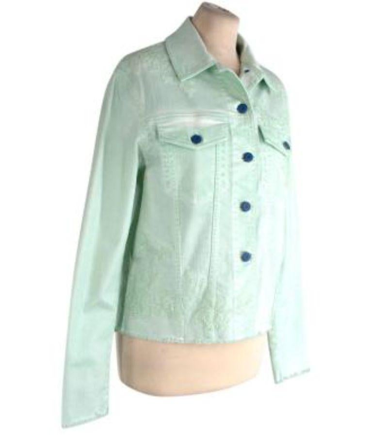 Ermanno Scervino Mint Green Lace Detail Denim Jacket

- pale mint green cotton denim body
- classic ft 
- Floral lace detail.
- Button up jacket.
- 2 pockets. 

Made in Italy.
Hand wash only.
Condition 10/10.

PLEASE NOTE, THESE ITEMS ARE PRE-OWNED