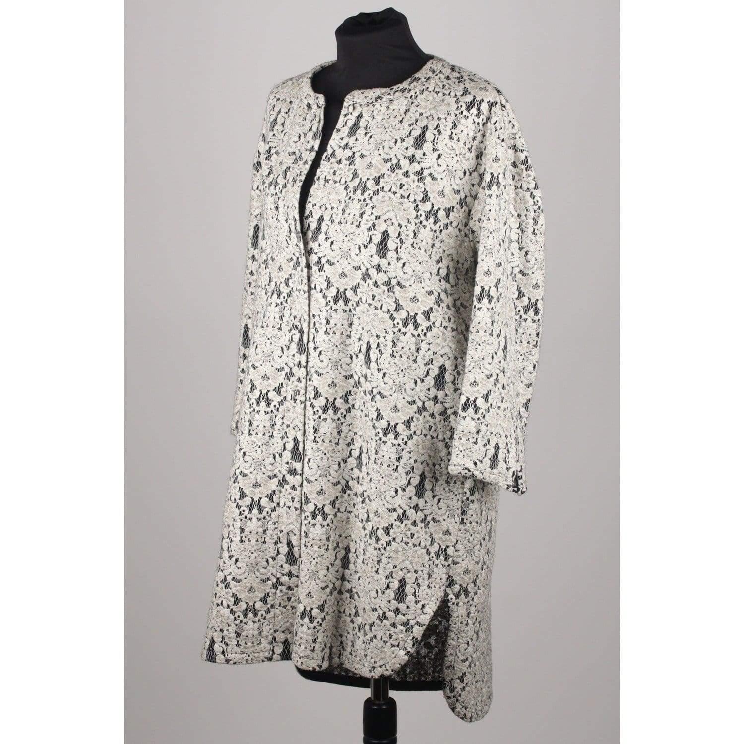 Ermanno Scervino Off-White Lace Dust Coat In Excellent Condition In Rome, Rome