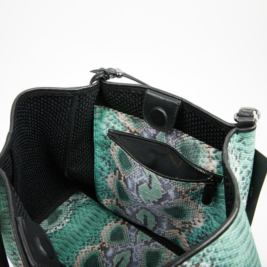 Ermanno Scervino Tote Bag in Python-style Green Canvas For Sale 5