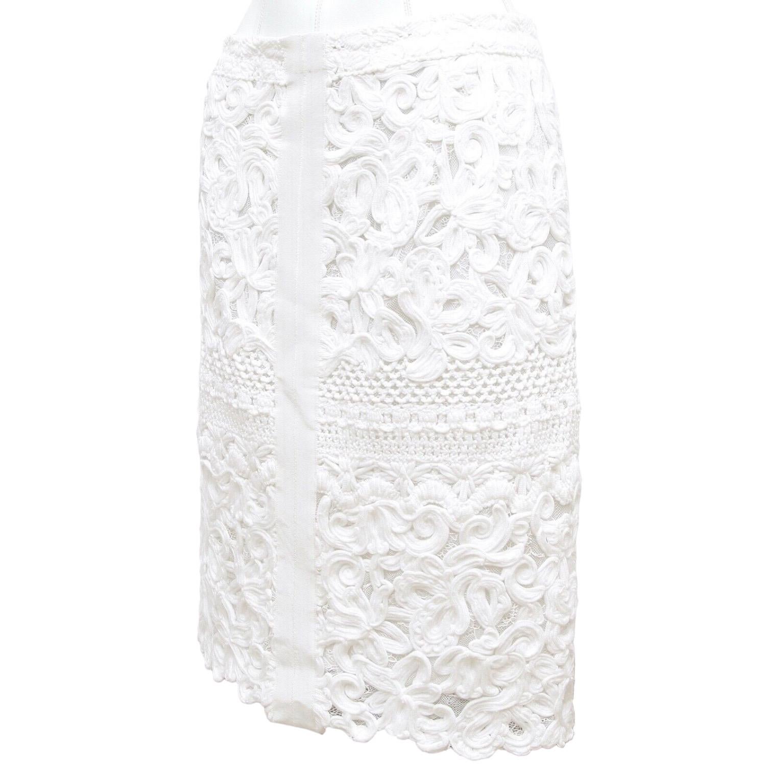 ERMANNO SCERVINO White Skirt Lace Pencil Lined Zipper Sz 40 NWT $1655 In New Condition For Sale In Hollywood, FL