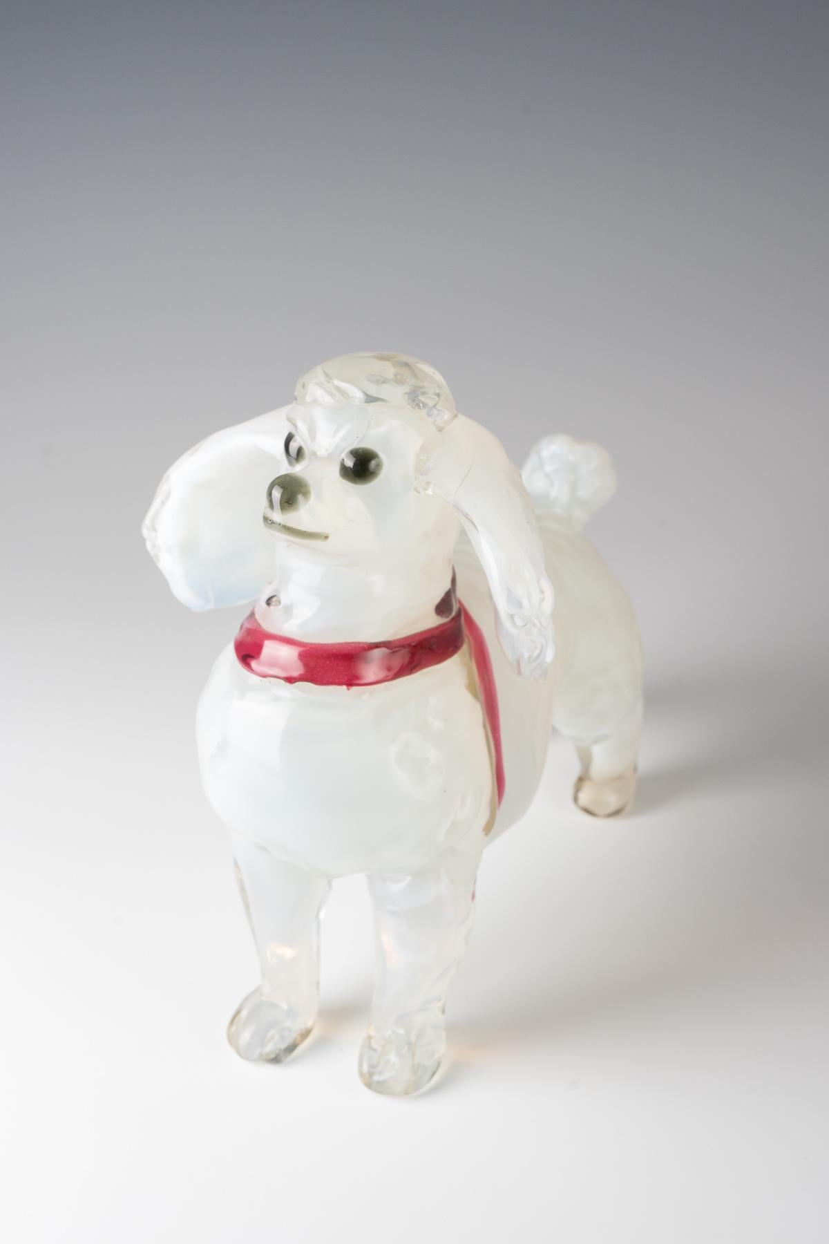 Una auténtica pieza de museo.

Edad aproximada 1963-72.

Procedencia: La pieza formaba parte de la colección del museo (muestrario) de la empresa Gino Cenedese.

Ejecución: Ermanno Nason.

Altura: 28,5 cm

Anchura: 15,5 cm

Profundidad/Longitud: 30