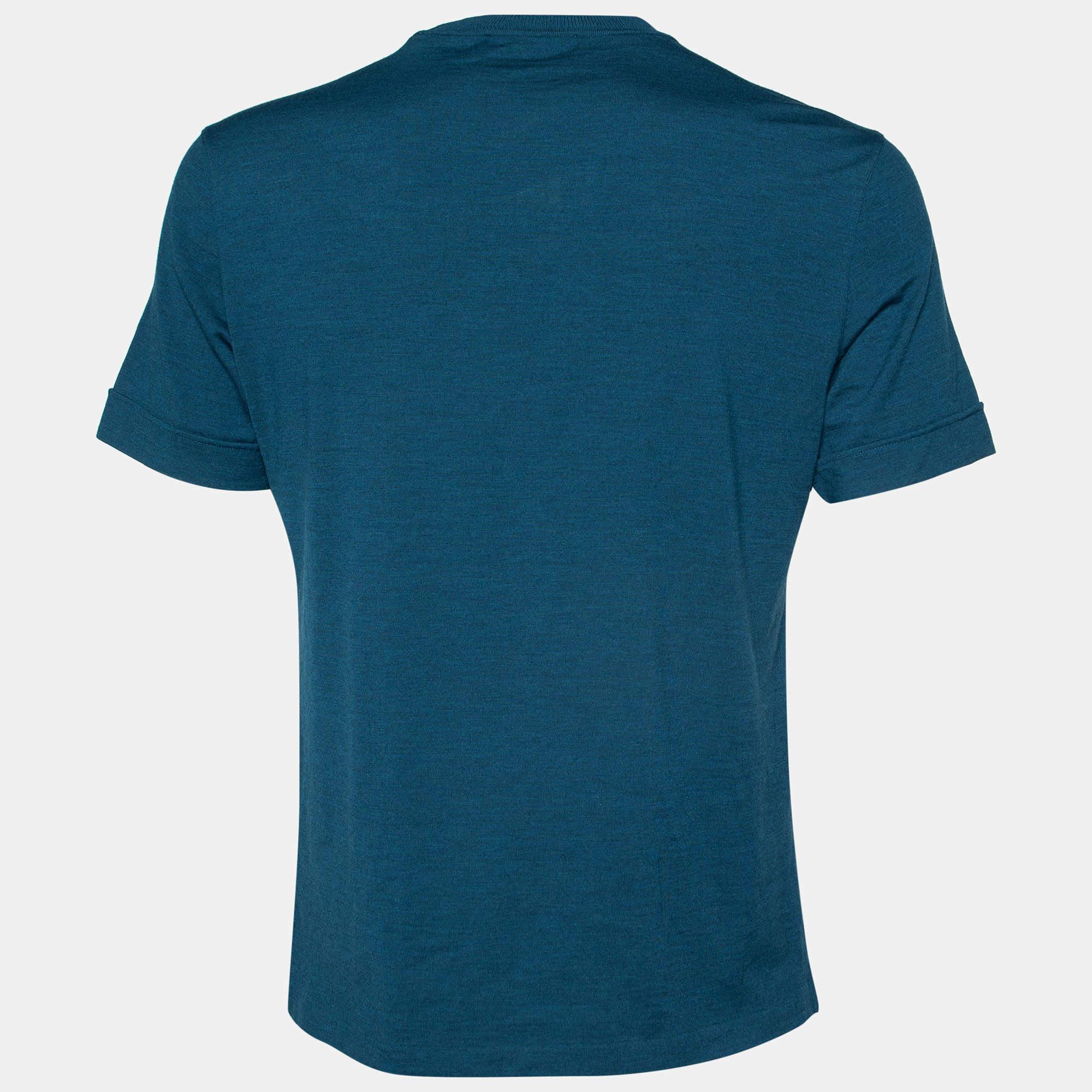 Perfect for casual outings or errands, this T-shirt is the best piece to feel comfortable and stylish in. It flaunts a catchy shade and a relaxed fit.

Includes: Price Tag

