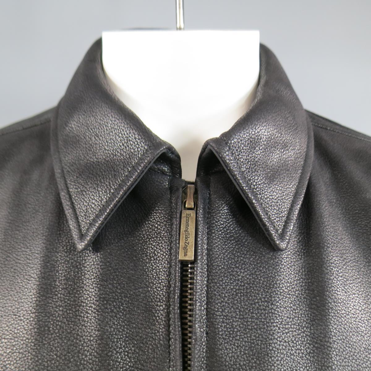 ERMENEGILDO ZEGNA 42 Black Pebbled Leather & Nylon Collared Coat In Excellent Condition For Sale In San Francisco, CA