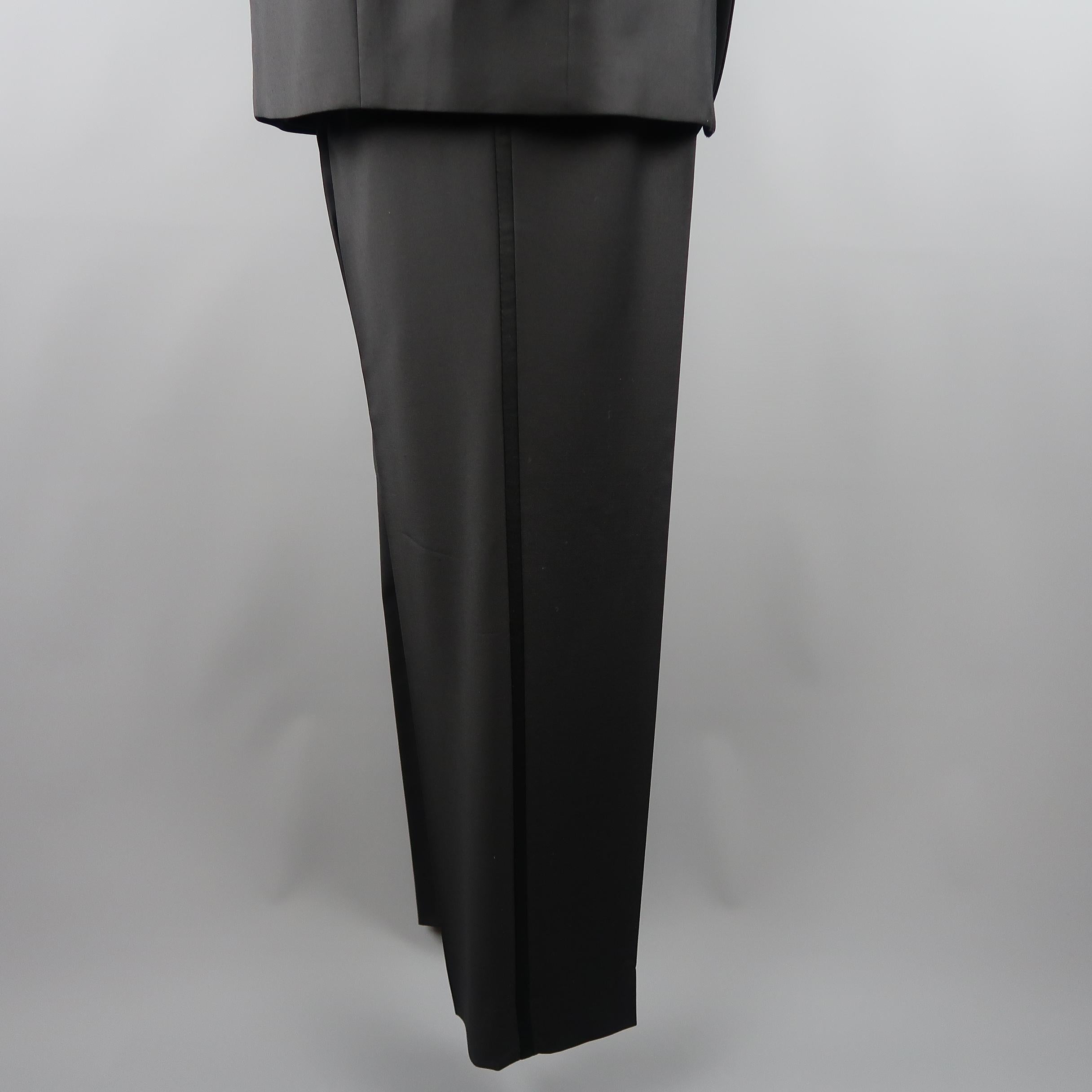 ERMENEGILDO ZEGNA 48 Long Black Wool Satin Peak Lapel Tuxedo In Excellent Condition In San Francisco, CA