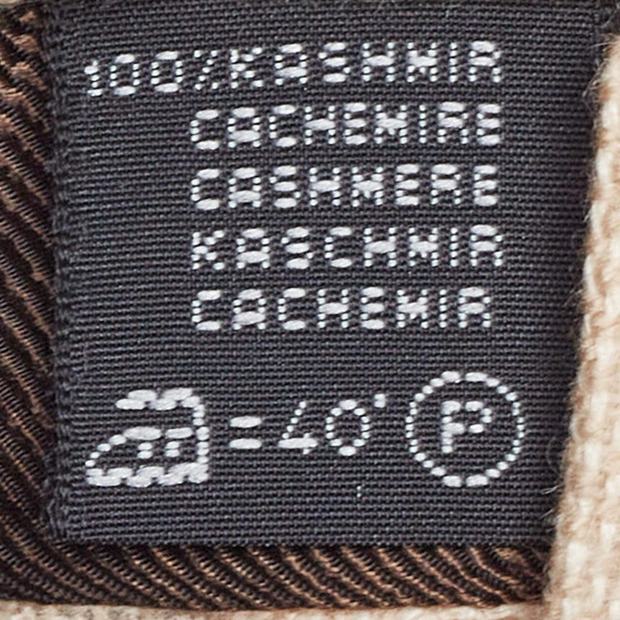 Ermenegildo Zegna - Cravate en cachemire beige à motifs Bon état - En vente à Dubai, Al Qouz 2