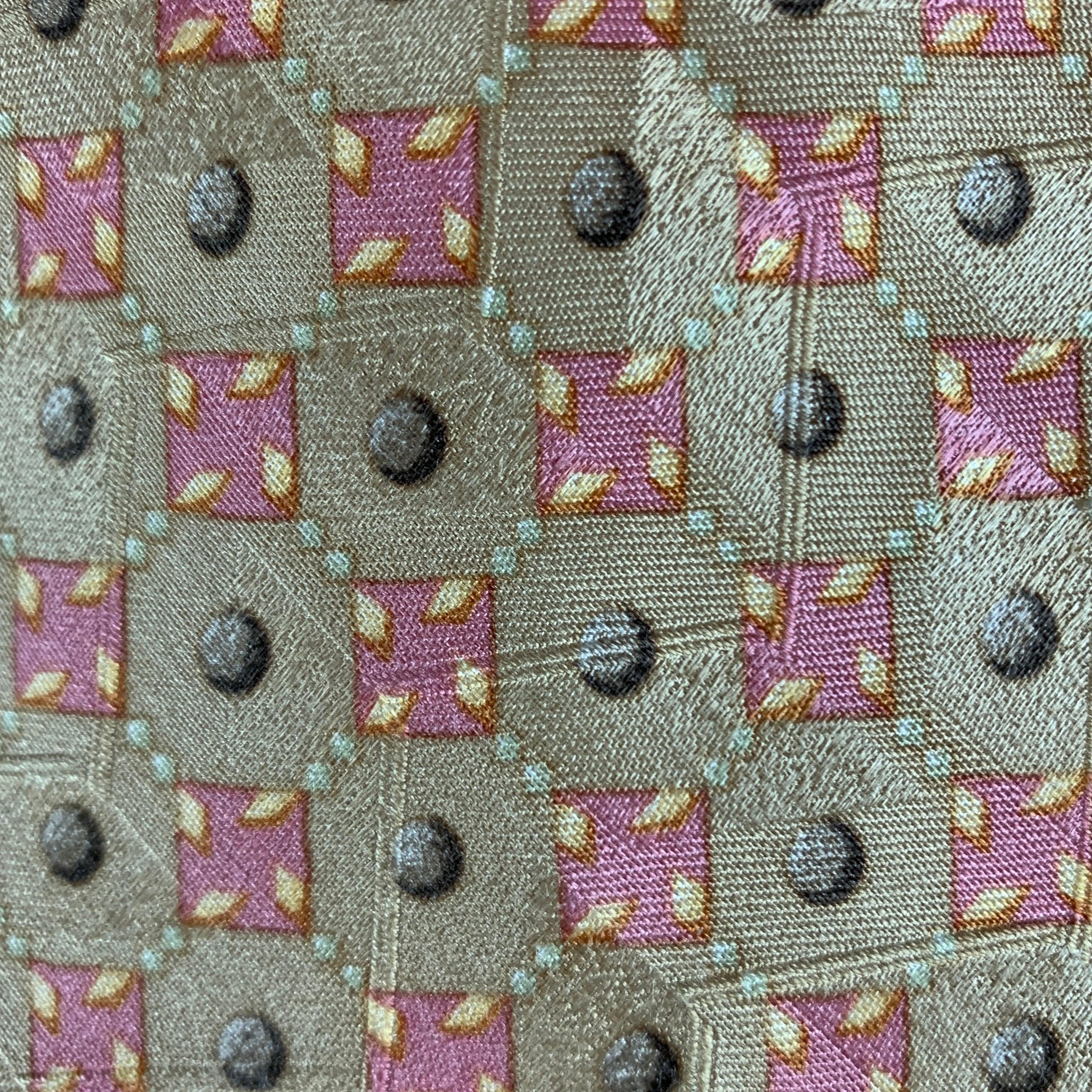 Die Krawatte von ERMENEGILDO ZEGNA ist beige und mit einem rosa Rautenmuster versehen. 100% Seide. Hergestellt in Italien.
Sehr guter gebrauchter Zustand.
 

Abmessungen: 
  Breite: 3 Zoll Länge: 60 Zoll 




  
  
 
Sui Generis-Referenz: