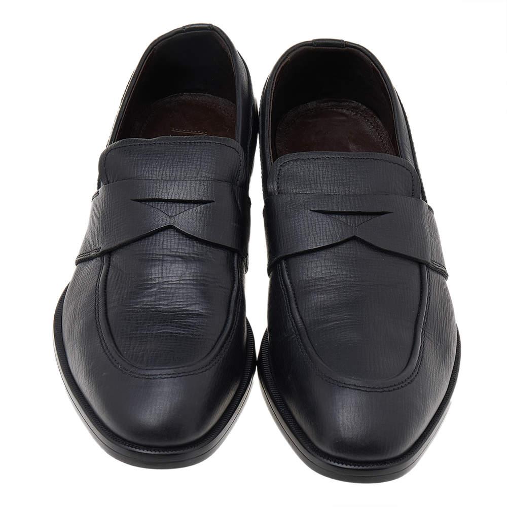Ermenegildo Zegna Black Leather Slip on Loafers Size 41 In Good Condition In Dubai, Al Qouz 2