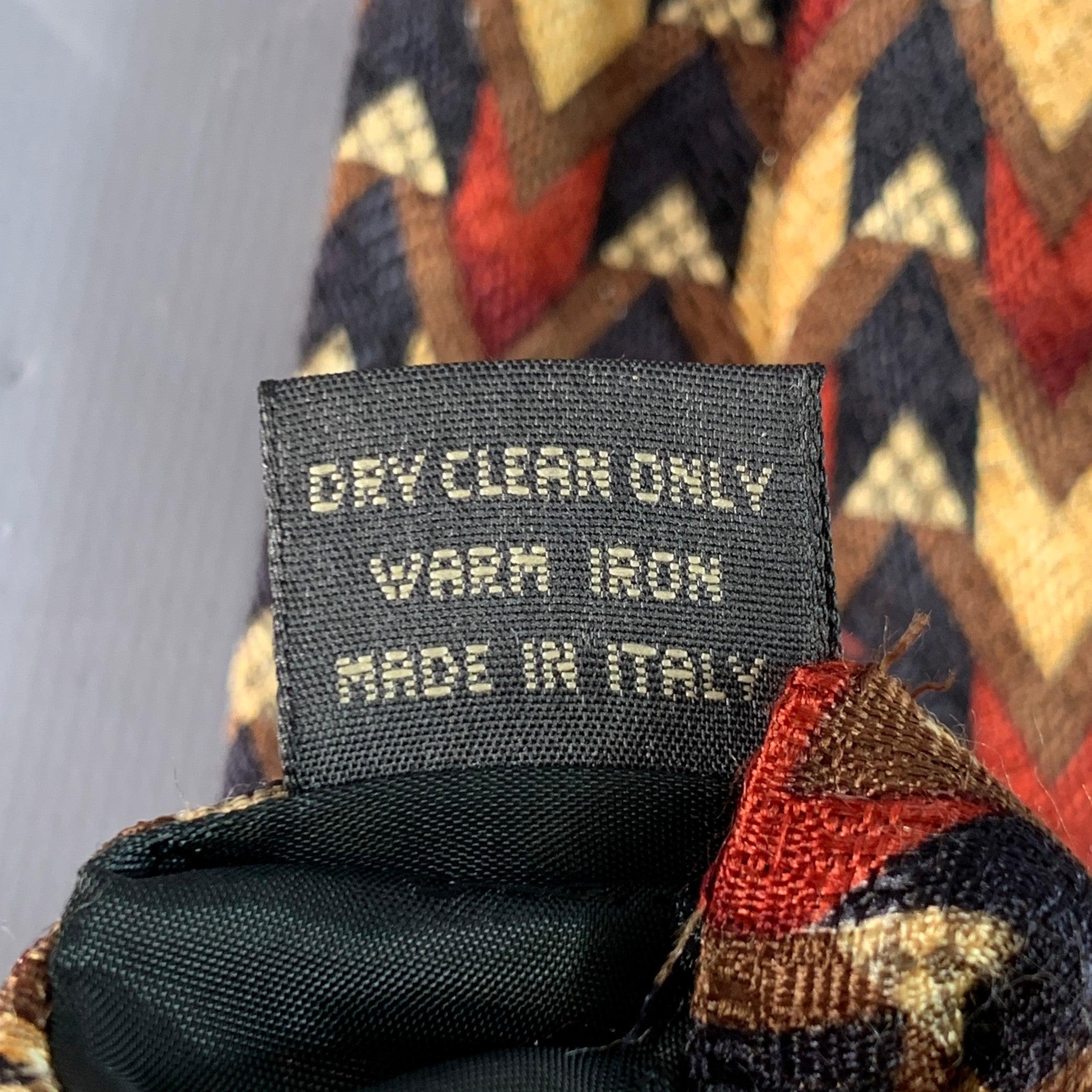 Ermenegildo Zegna Cravatta in seta astratta multicolore nera in vendita 1