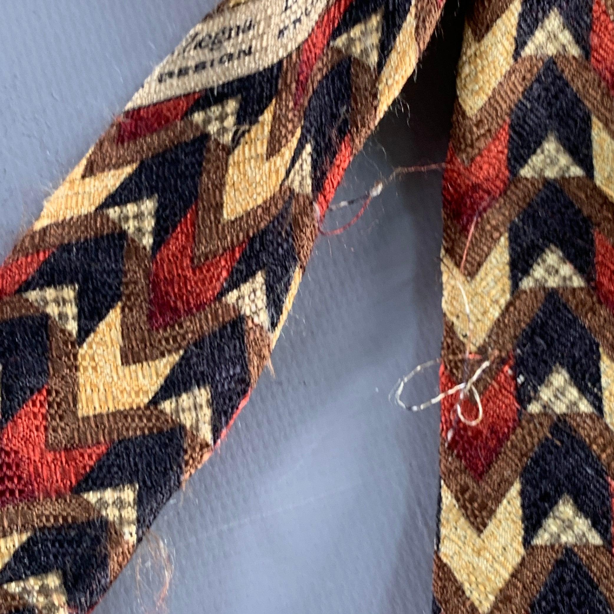 Ermenegildo Zegna Cravatta in seta astratta multicolore nera in vendita 2