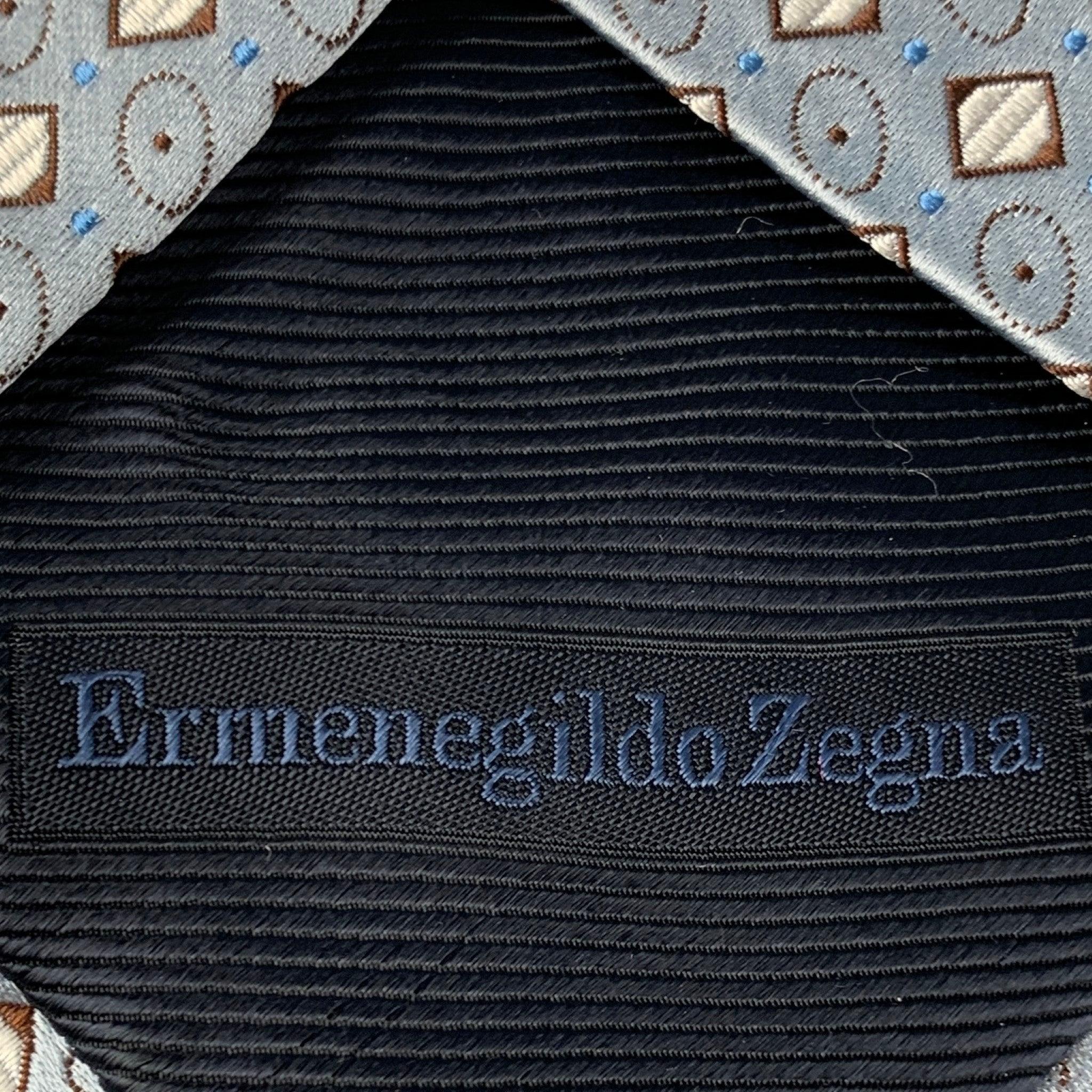 ERMENEGILDO Zegna Cravate en soie à pois bleu et brun en vente 1