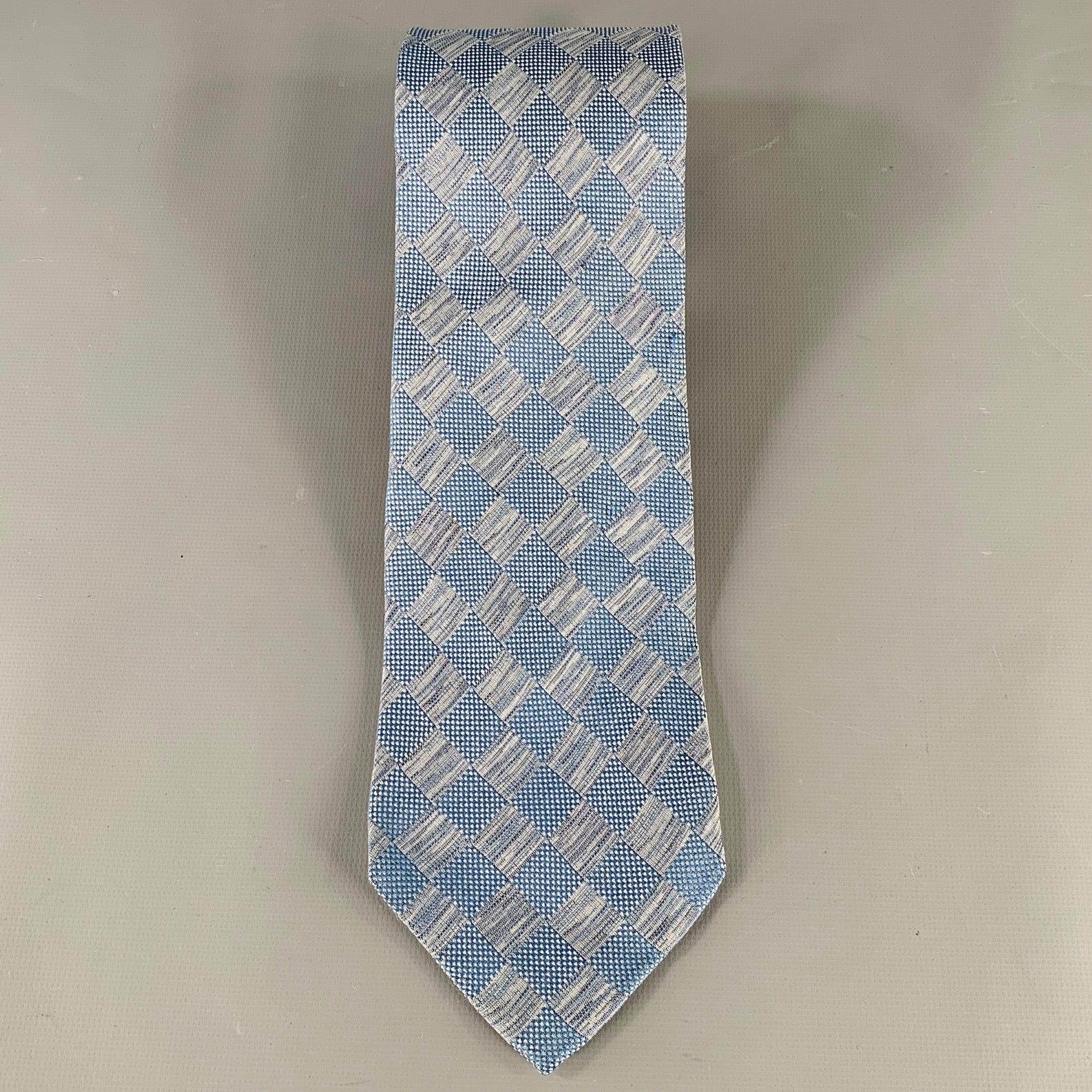 Gray ERMENEGILDO ZEGNA Blue Checkered Silk Linen Jacquard Tie For Sale