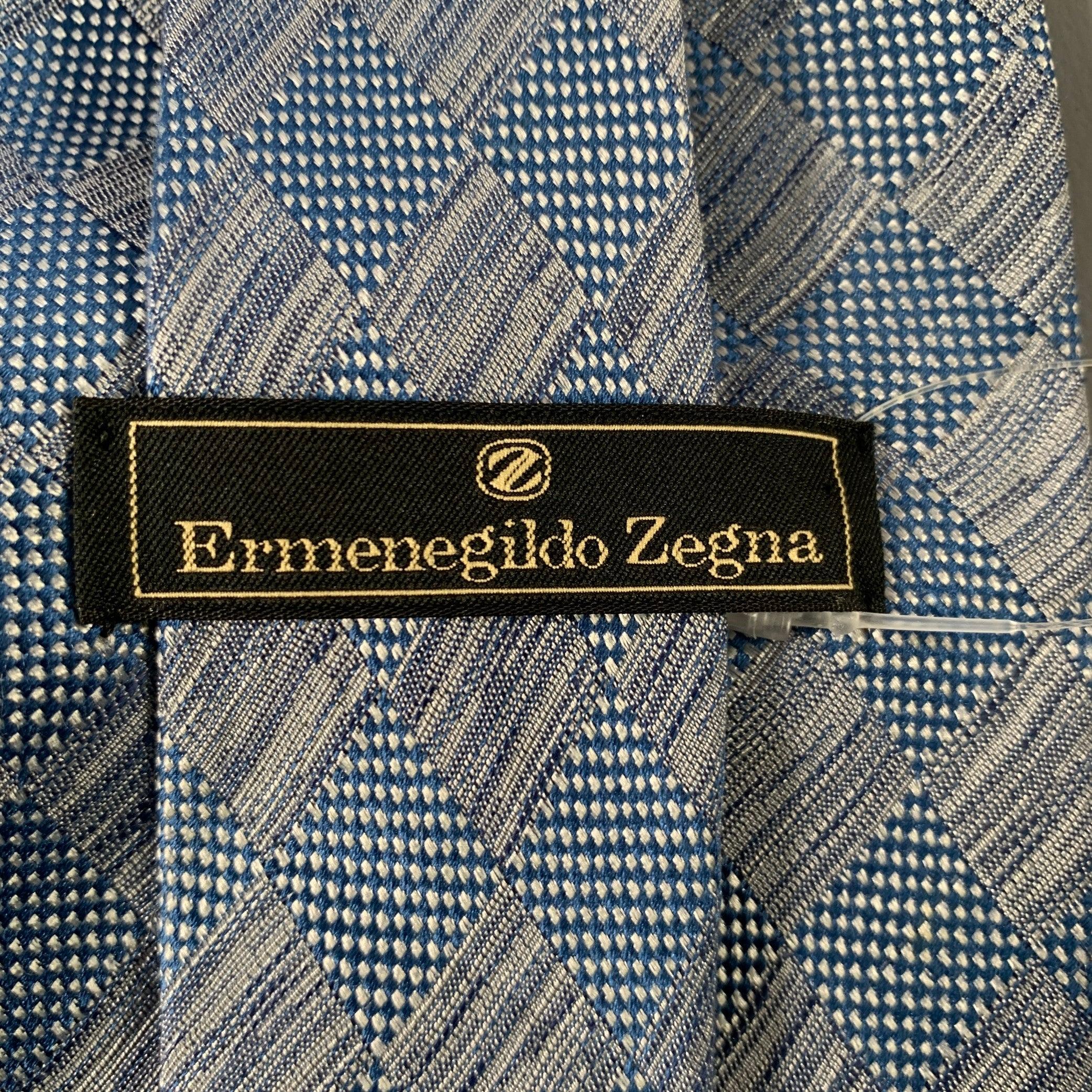ERMENEGILDO ZEGNA Blue Checkered Silk Linen Jacquard Tie In Good Condition For Sale In San Francisco, CA