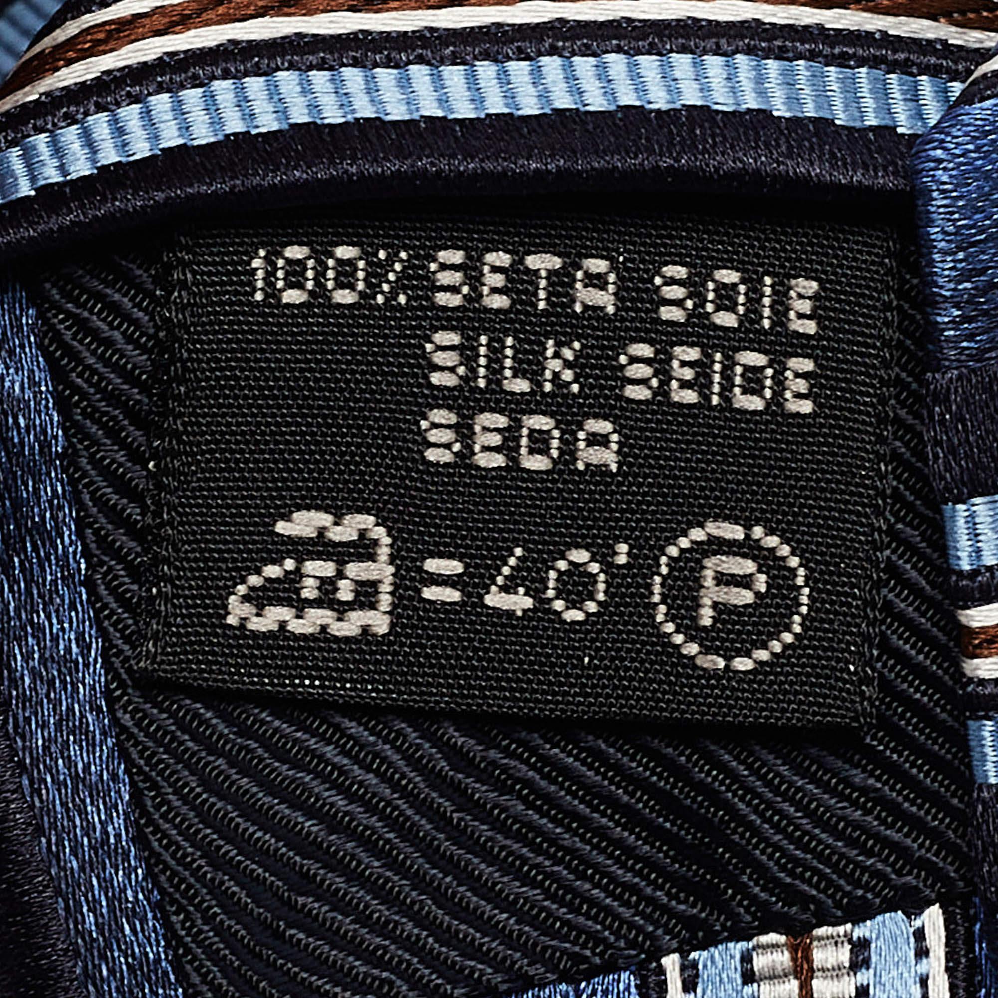 Men's Ermenegildo Zegna Blue Striped Silk Tie For Sale