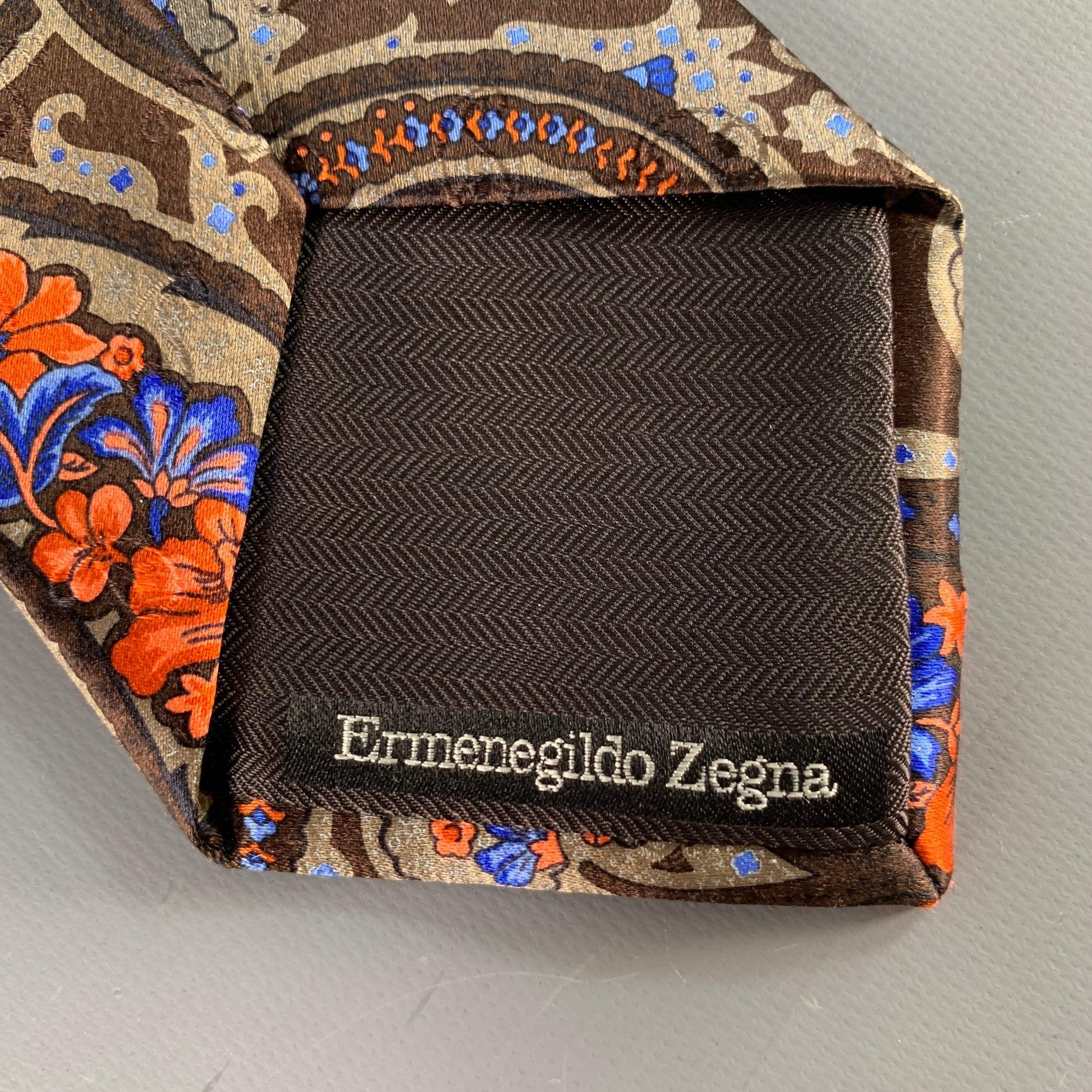 Ermenegildo Zegna Cravate en satin de soie marron Orange Floral Paisley Excellent état - En vente à San Francisco, CA