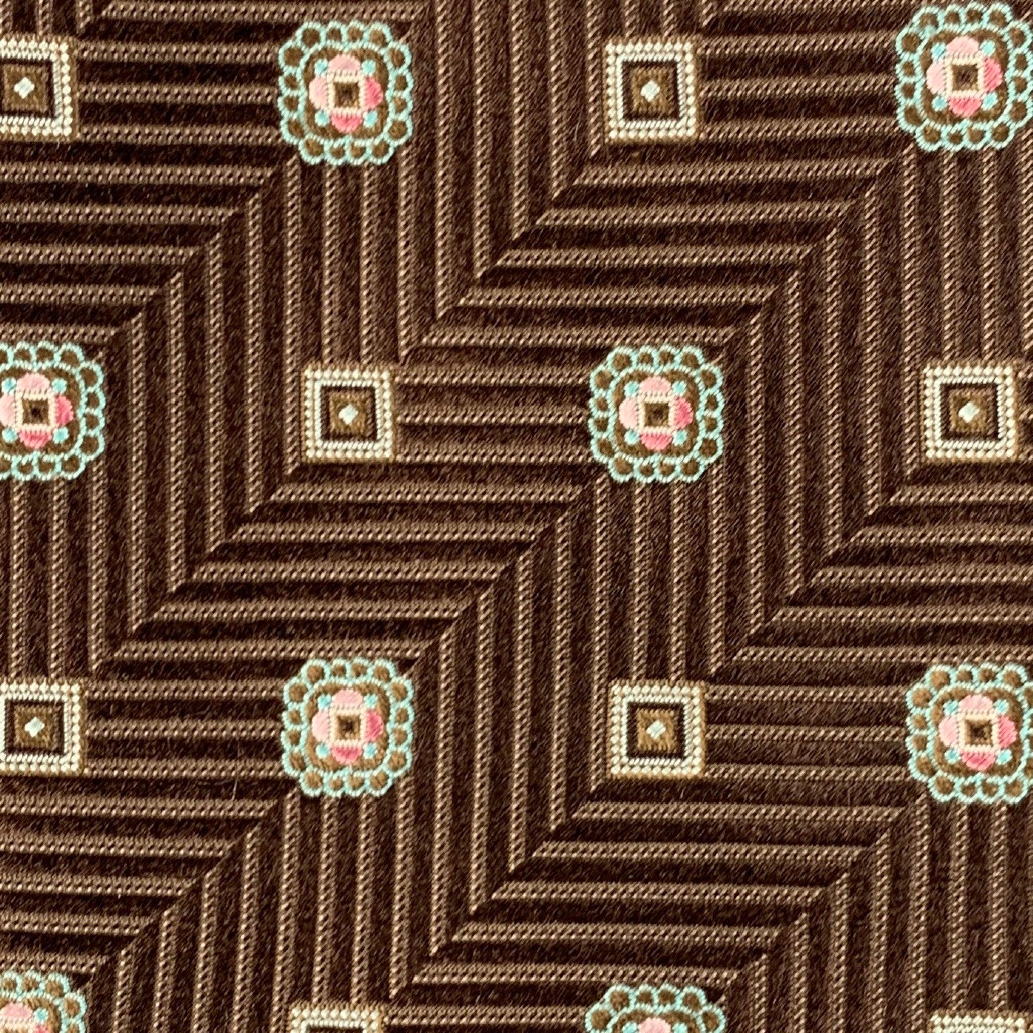 ERMENEGILDO ZEGNA Brown Tan Chevron Silk Tie In Good Condition For Sale In San Francisco, CA