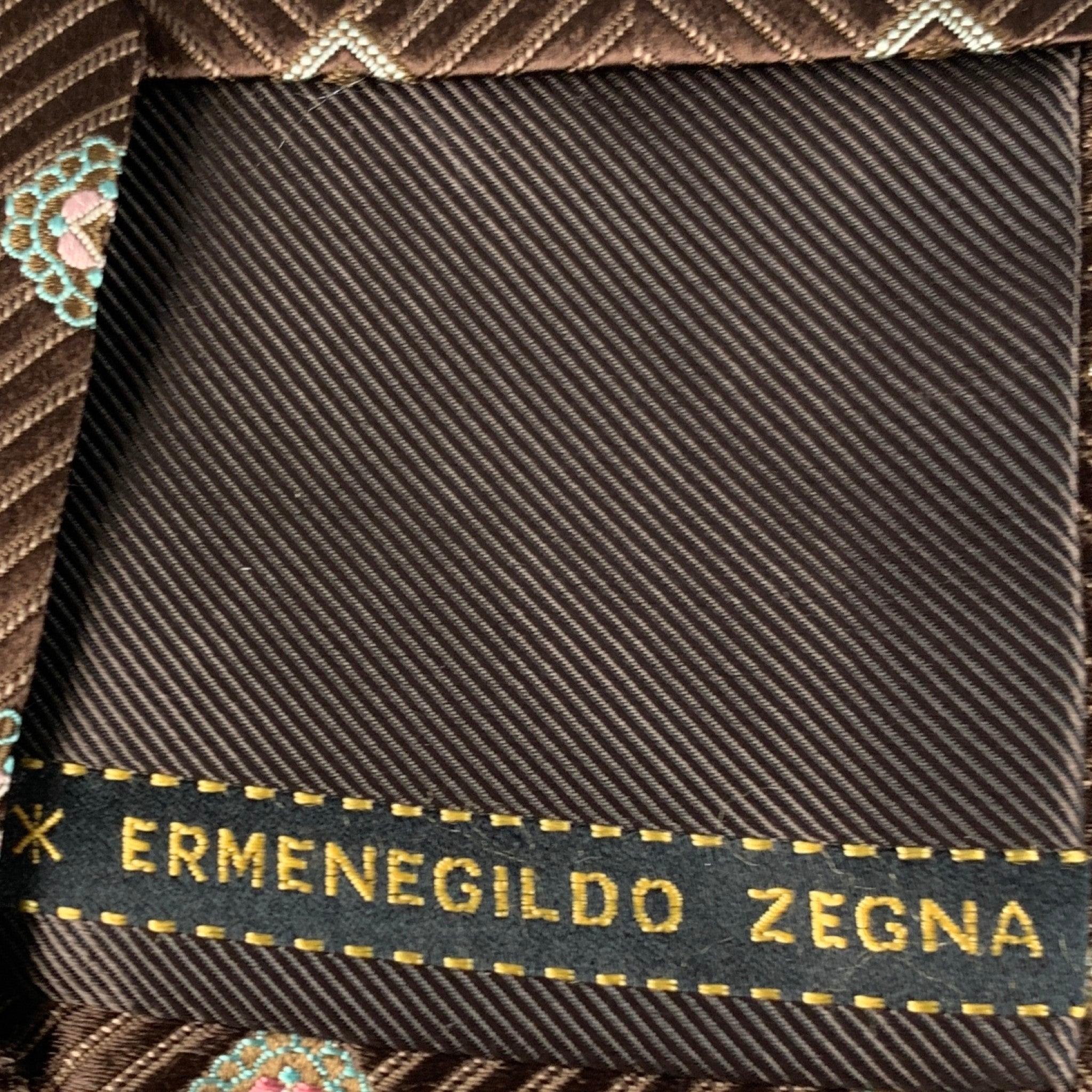 Men's ERMENEGILDO ZEGNA Brown Tan Chevron Silk Tie For Sale