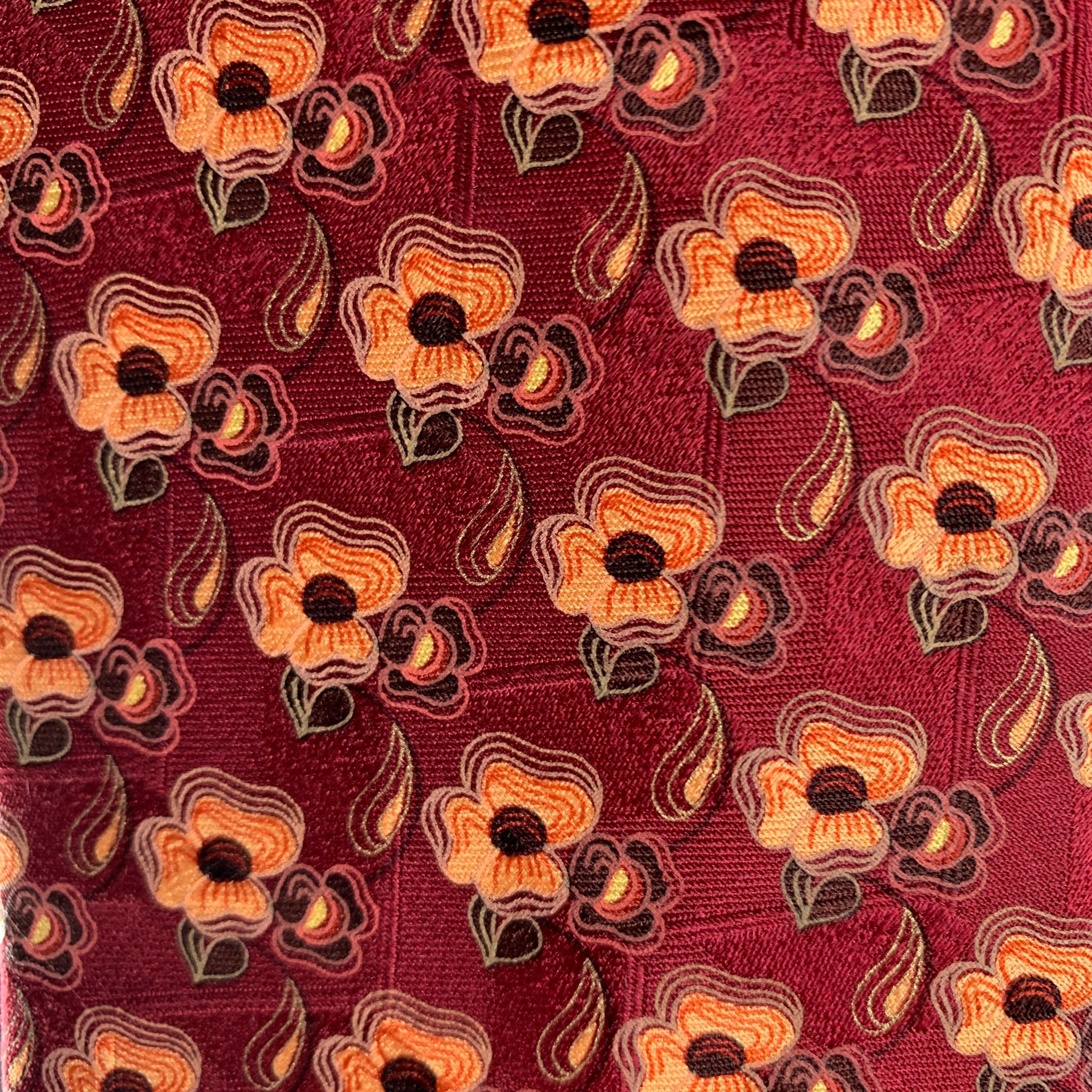 ERMENEGILDO ZEGNA necktie comes in burgundy featuring an orange floral pattern. 100% silk. Made in Italy.
Very Good Pre-Owned Condition.
 

Measurements: 
  Width: 3 inches Length: 58 inches 


  
  
 
Reference: 124771
Category: Tie
More Details
  