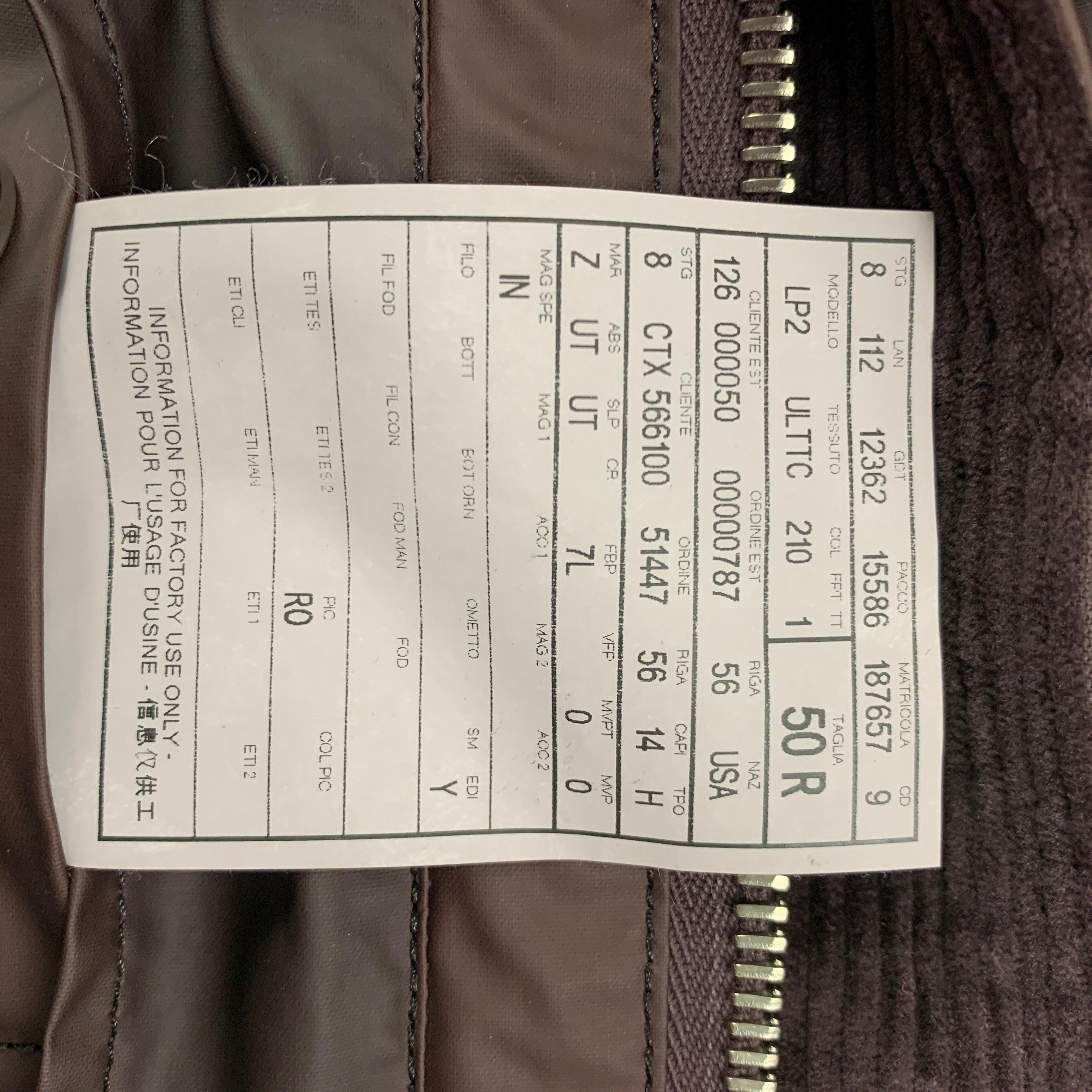 ERMENEGILDO ZEGNA Gilet à capuche détachable en laine enduite bordeaux, taille 40 Pour hommes en vente