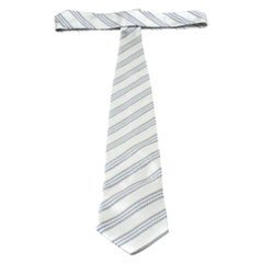 Ermenegildo Zegna Couture Grey and Blue Diagonal Striped Silk Traditional Tie
