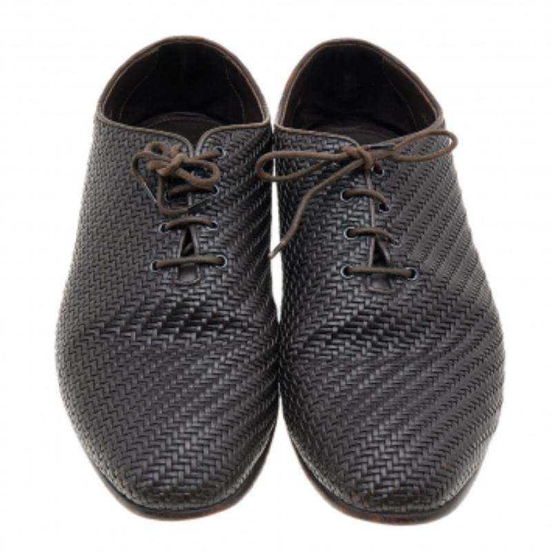 Ermenegildo Zegna Marrón Oscuro Cuero Tejido Oxford con Cordones Talla 44 en Bueno estado para la venta en Dubai, Al Qouz 2