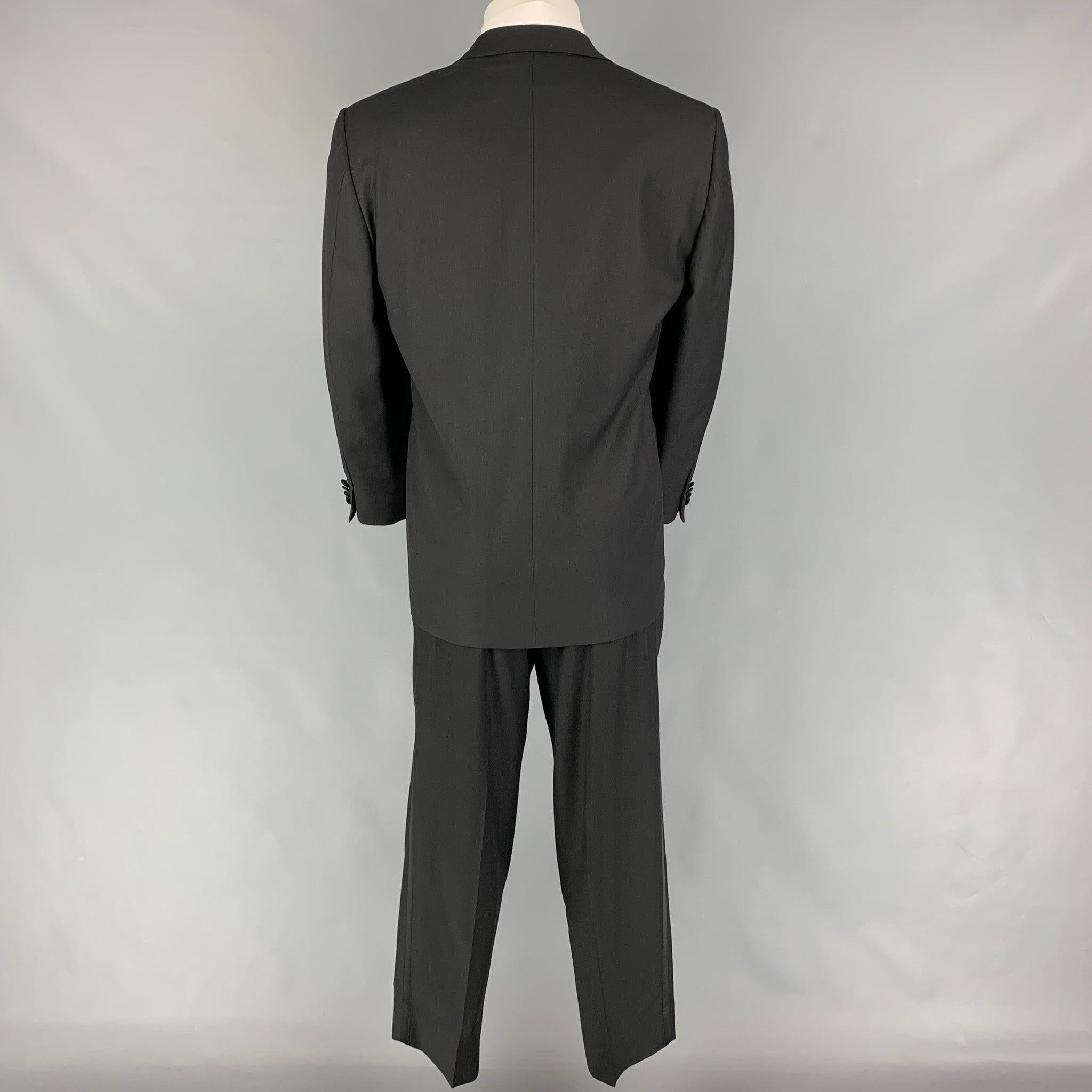 ERMENEGILDO ZEGNA for Neiman Marcus Size 38 Black Wool Suit In Good Condition For Sale In San Francisco, CA