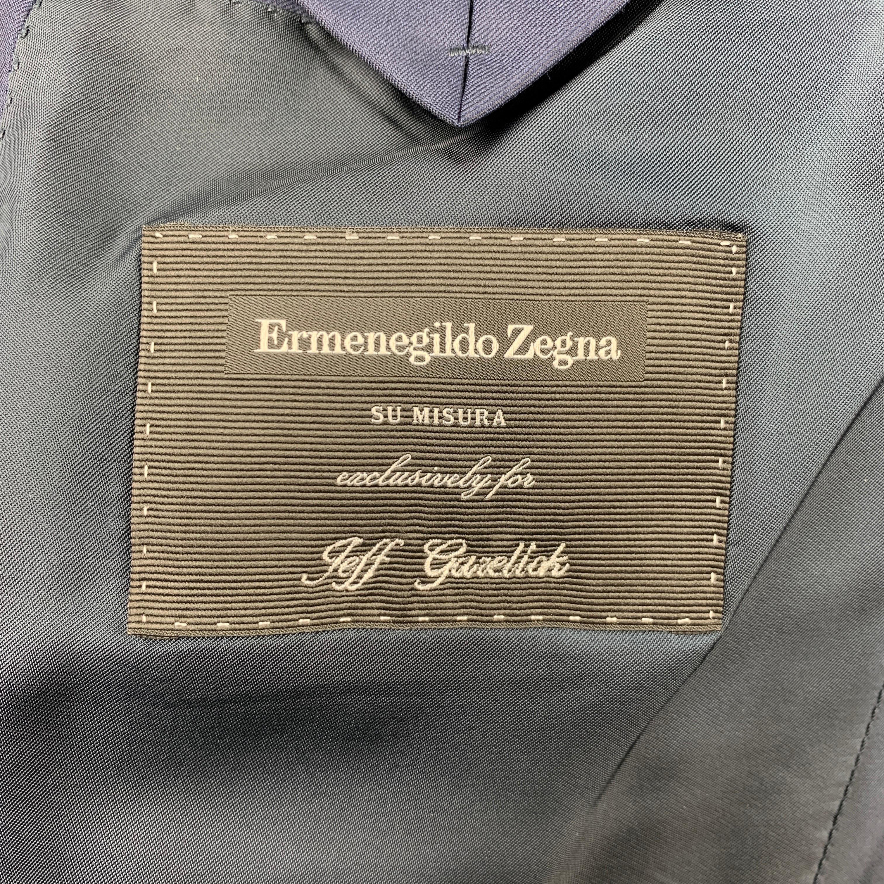 ERMENEGILDO ZEGNA for WILKES BASHFORD Size 40 Navy Wool Notch Lapel Suit In Good Condition In San Francisco, CA