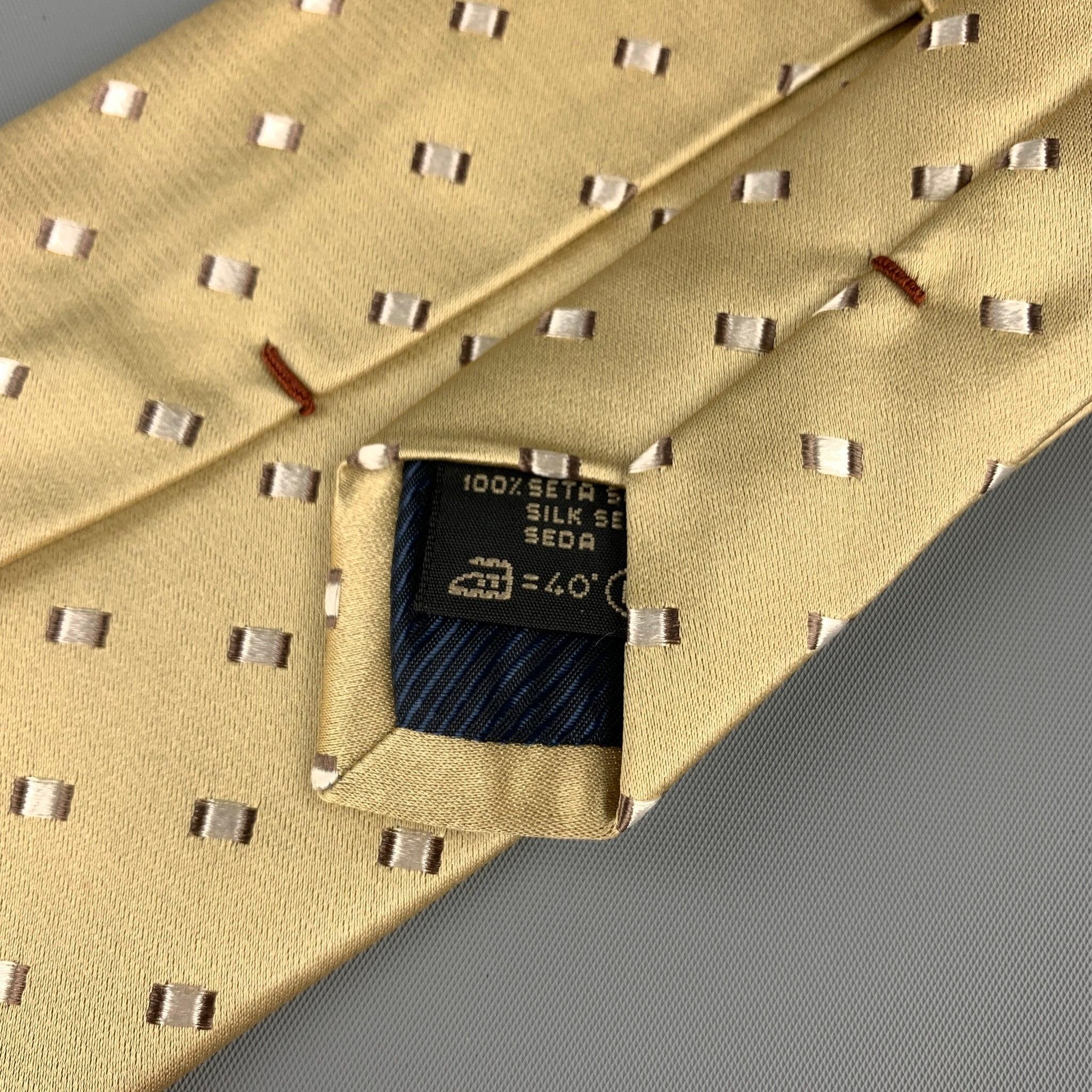 ERMENEGILDO ZEGNA Gold Squares Silk Tie In Good Condition In San Francisco, CA