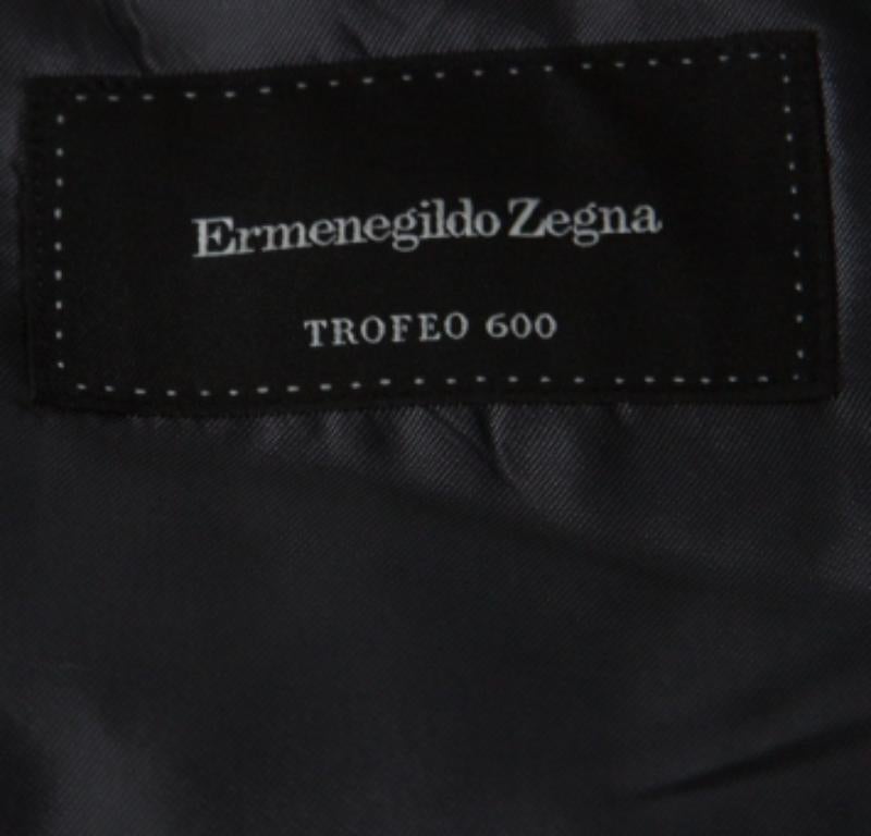 Ermenegildo Zegna Grey and Blue Pinstripe Wool Blazer L Bon état - En vente à Dubai, Al Qouz 2