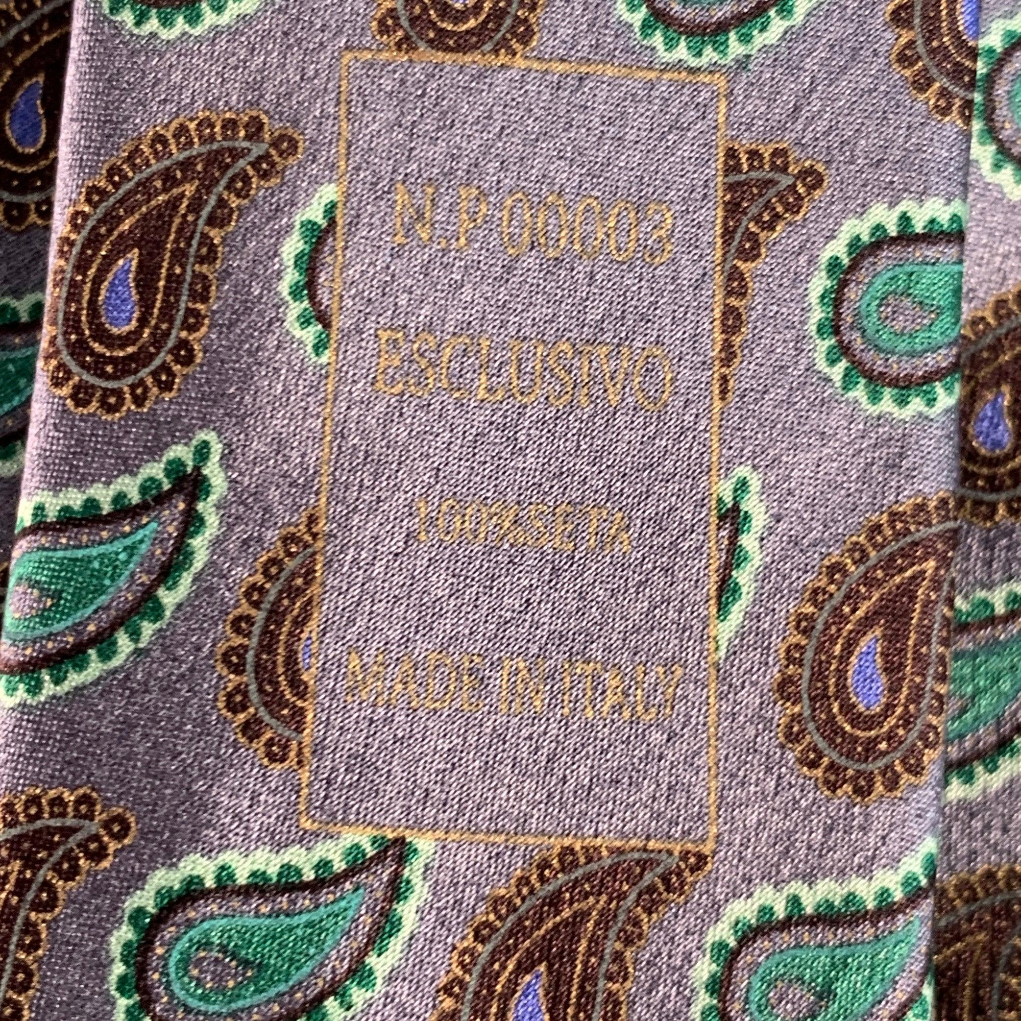 Cravate en soie Greenegildo Zegna Grey Green Paisley Excellent état - En vente à San Francisco, CA