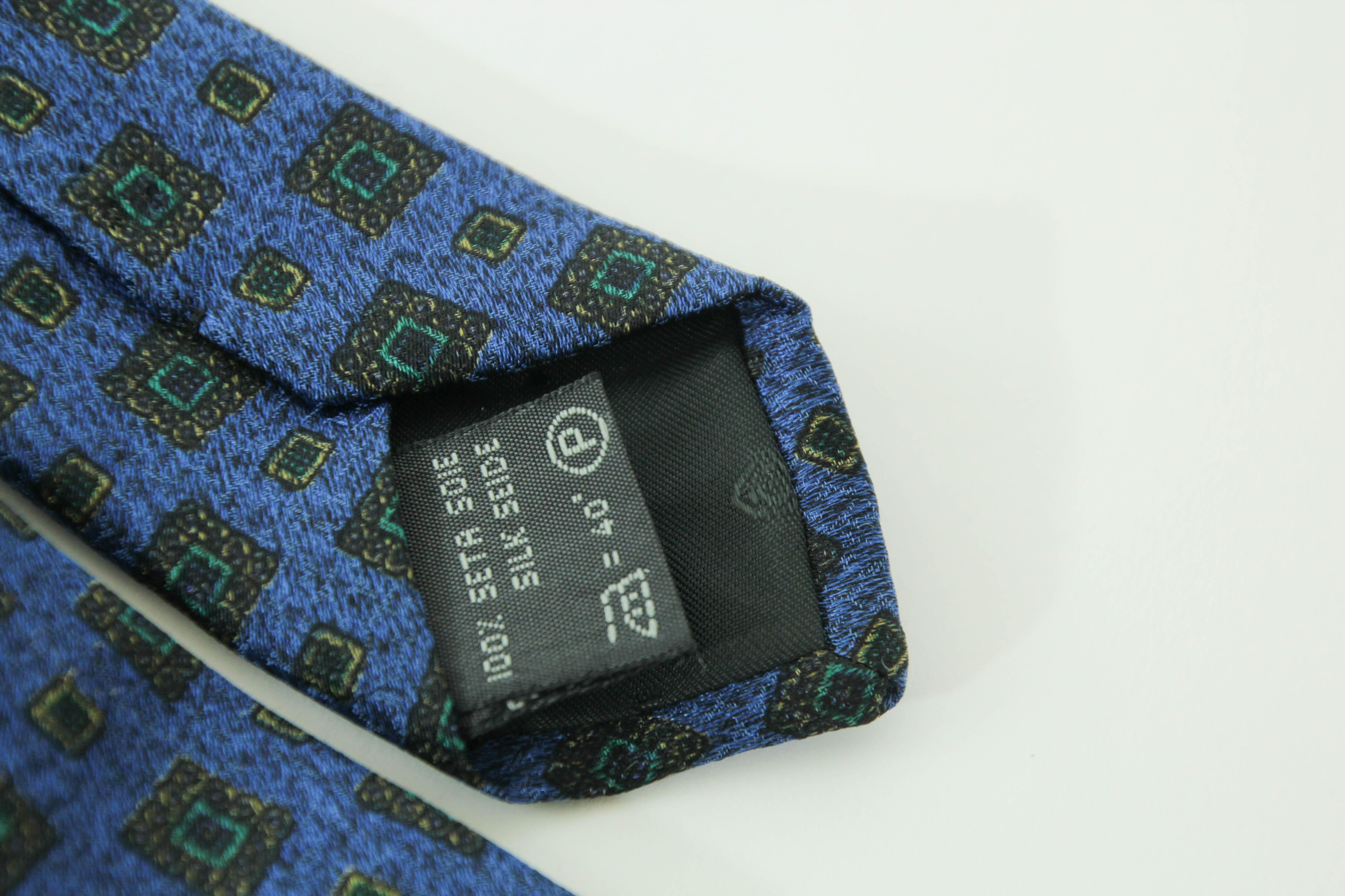 Ermenegildo Zegna Luxury Blue Medallion Silk Neck Tie Italy For Sale 11