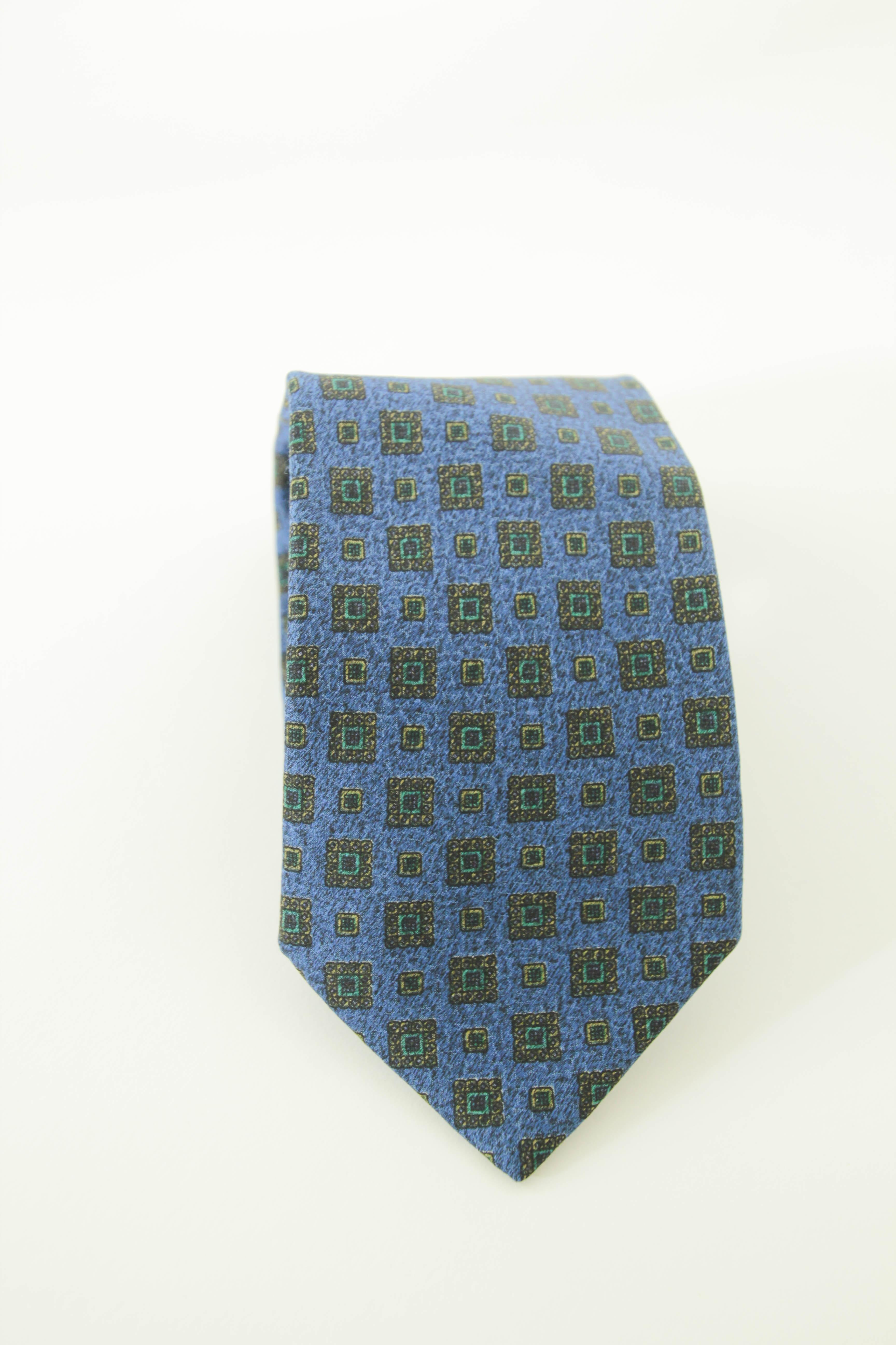 Ermenegildo Zegna Luxury Blue Medallion Silk Neck Tie Italy For Sale 3
