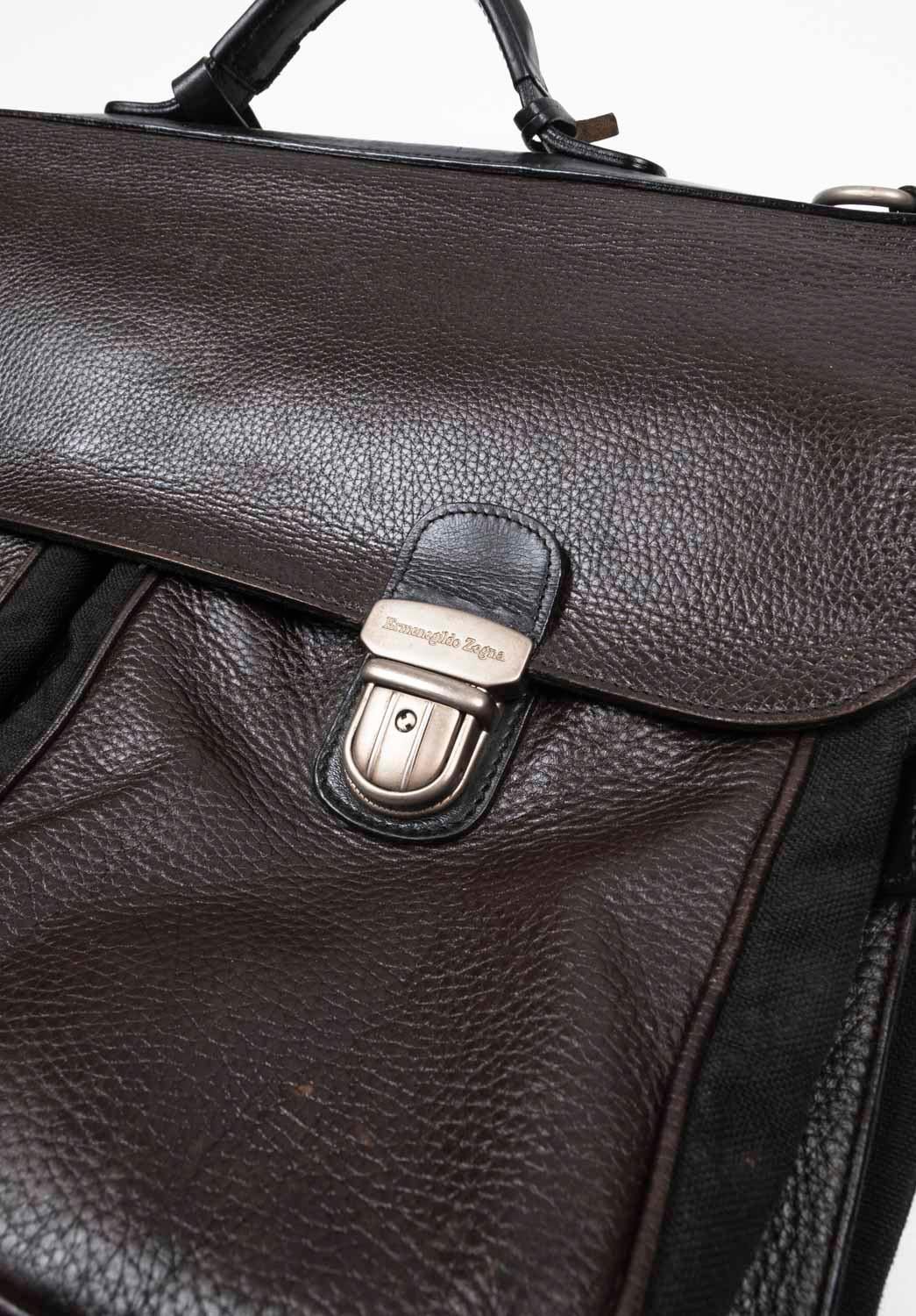 Check my other listings. Have many more designer clothes for sale. Open to any offers.
Item for sale is 100% genuine Ermenegildo Zegna Briefcase for men, S1212, KE7
Color: brown
(An actual color may a bit vary due to individual computer screen