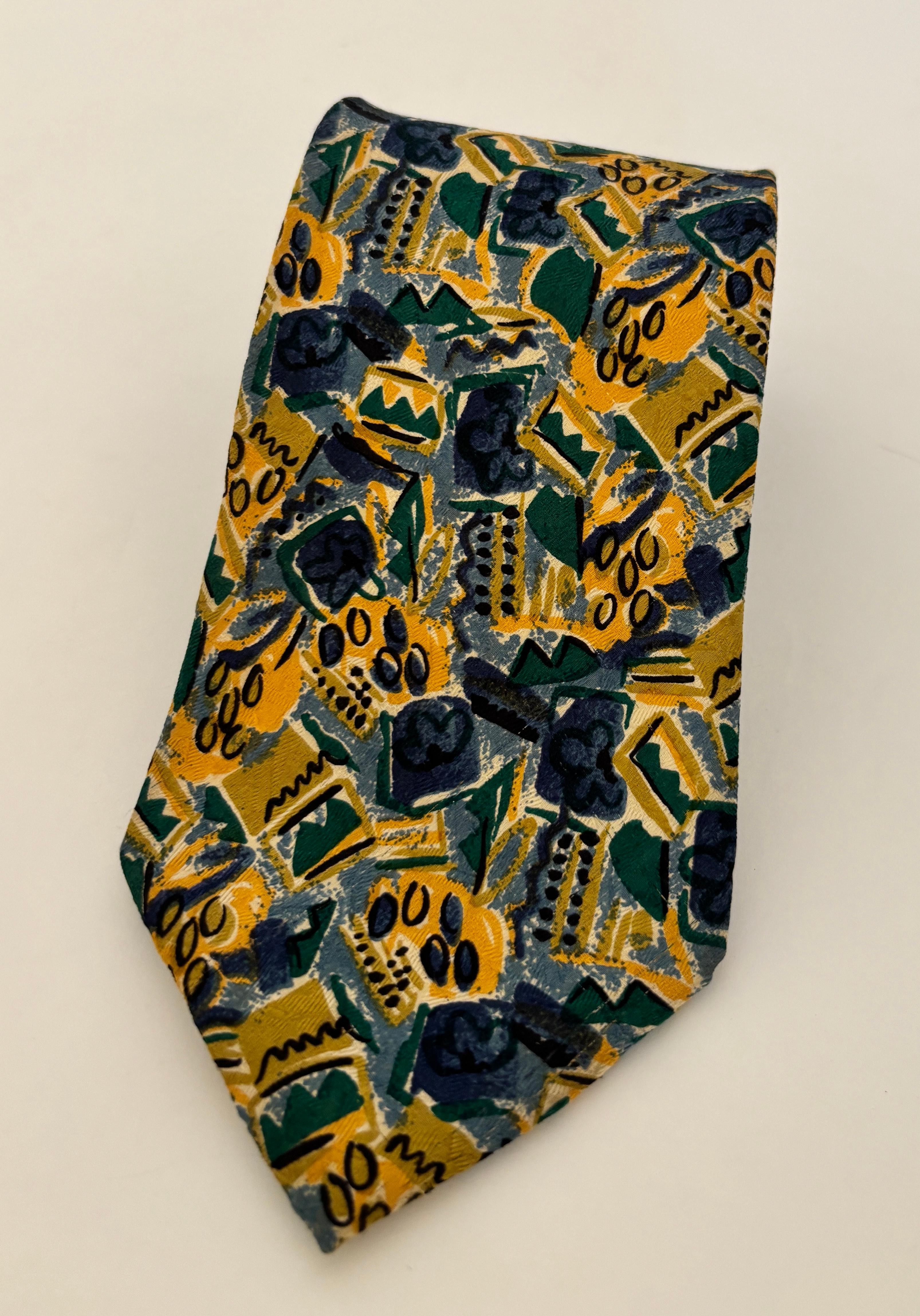 ERMENEGILDO ZEGNA Corbata de seda para hombre Italia Diseño abstracto en oro y azul en venta 2