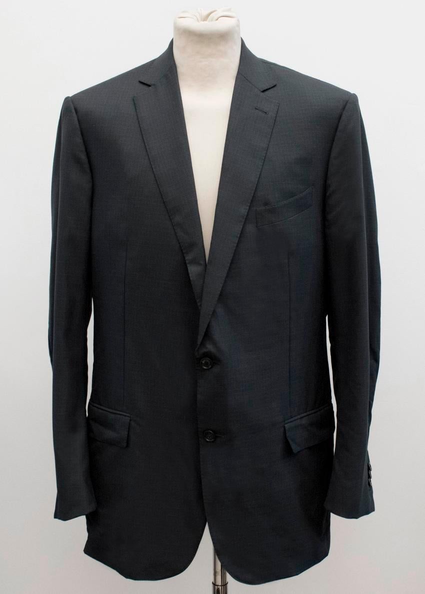 Ermenegildo Zegna men's blue check blazer.

- Single-breasted suit jacket style with shoulder pads 
- two front flap pockets and a chest pocket. 
- 100% Wool. Lining: 100% Rayon Cupro

 Please note, these items are pre-owned and may show signs of