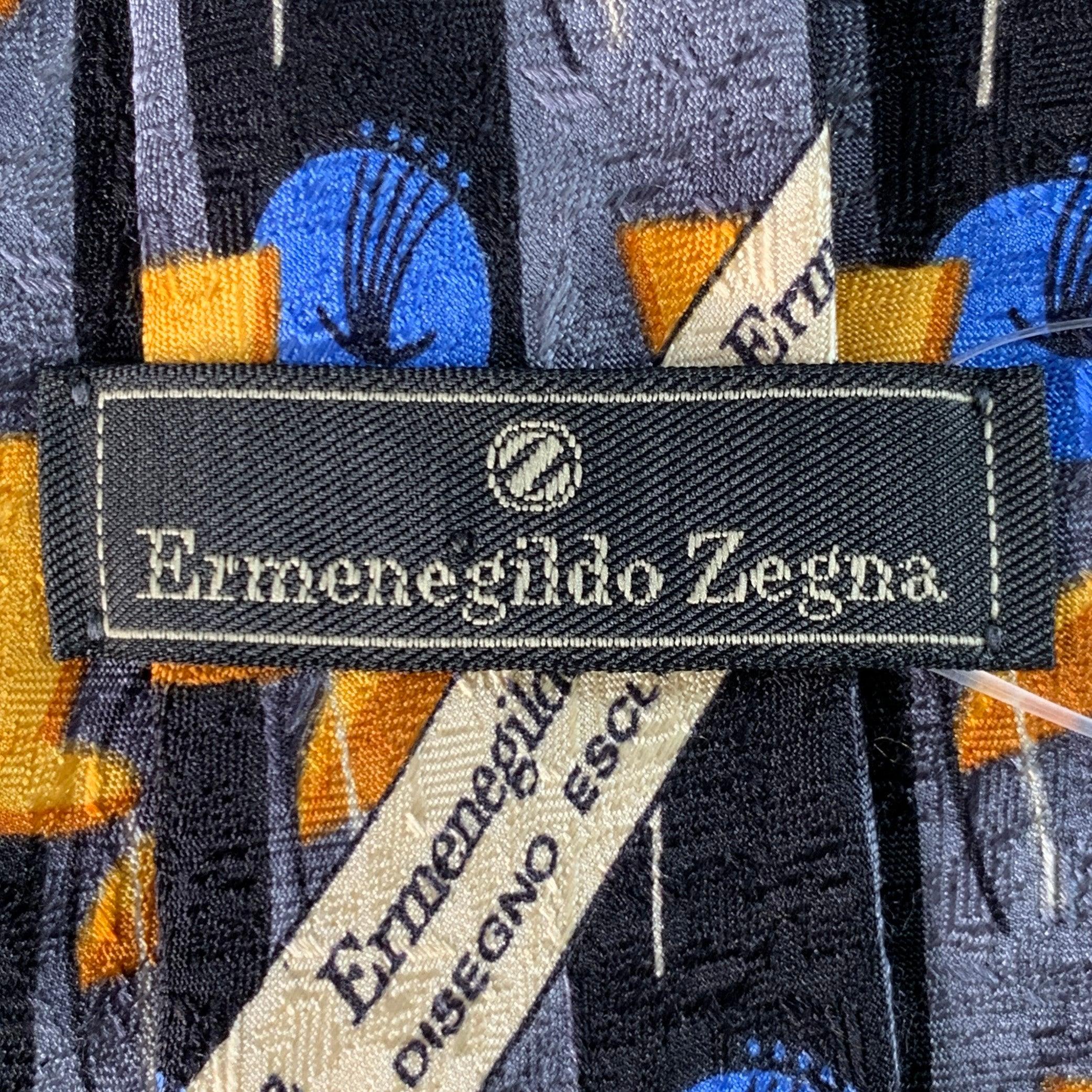 Ermenegildo Zegna Cravatta in seta con sedie astratte multicolore In condizioni buone in vendita a San Francisco, CA