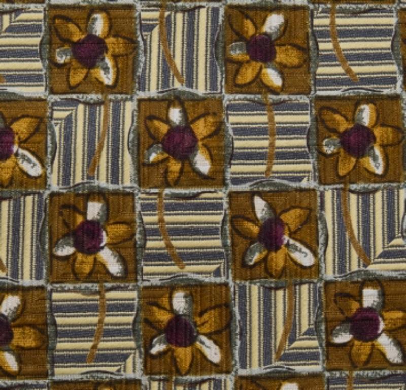 Questa cravatta di Ermenegildo Zegna è un perfetto accessorio formale dal fascino moderno e deciso. Realizzata con materiali di lusso, presenta motivi intricati e l'etichetta del marchio ben cucita sul retro. Aggiungerà sicuramente un tocco di stile