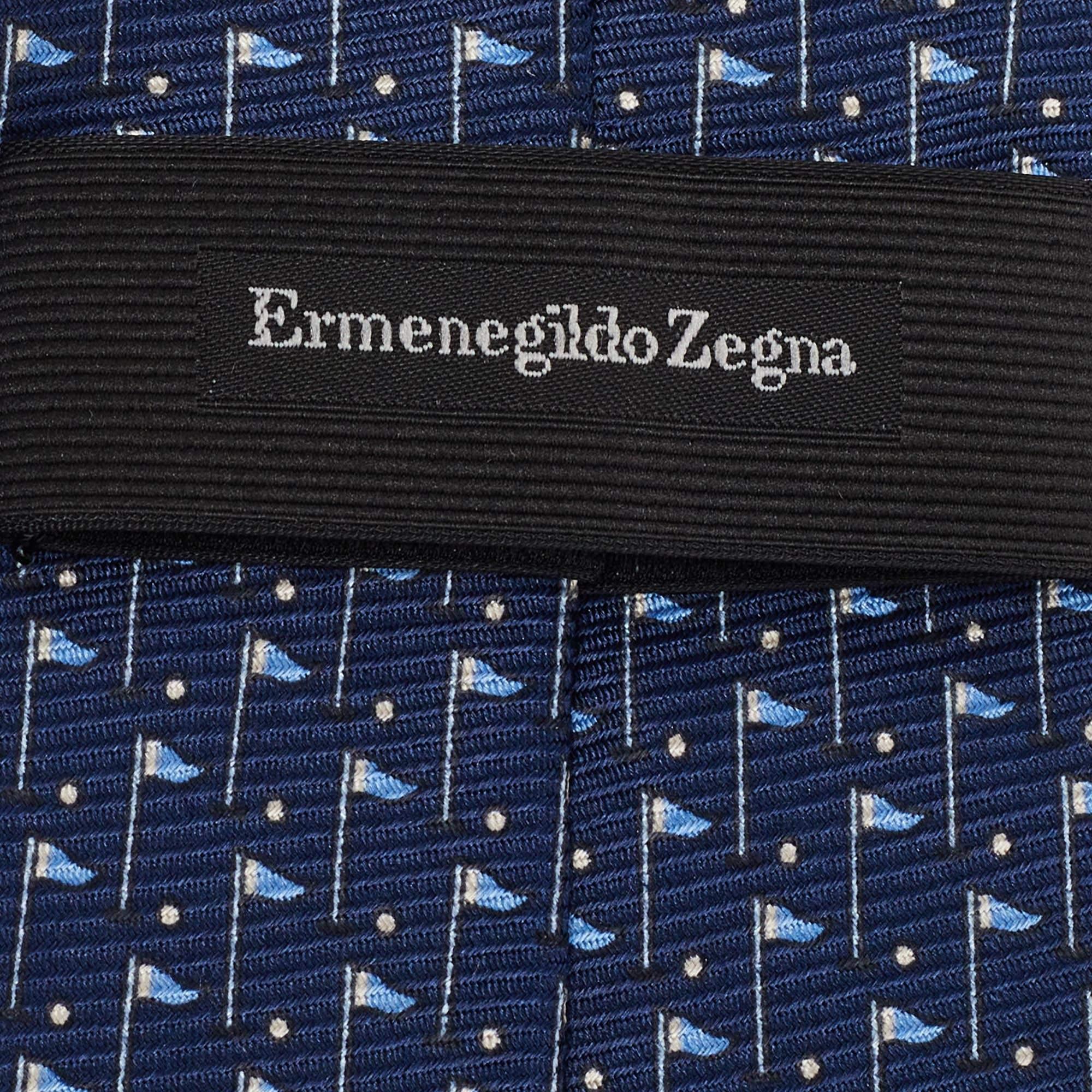 Ermenegildo Zegna Navy Blue Flag Print Silk Tie In Good Condition For Sale In Dubai, Al Qouz 2
