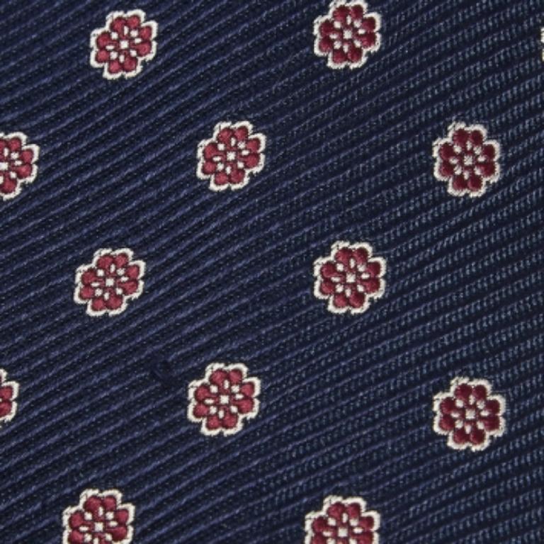 Noir Ermenegildo Zegna cravate en soie bleu marine à motif floral en vente