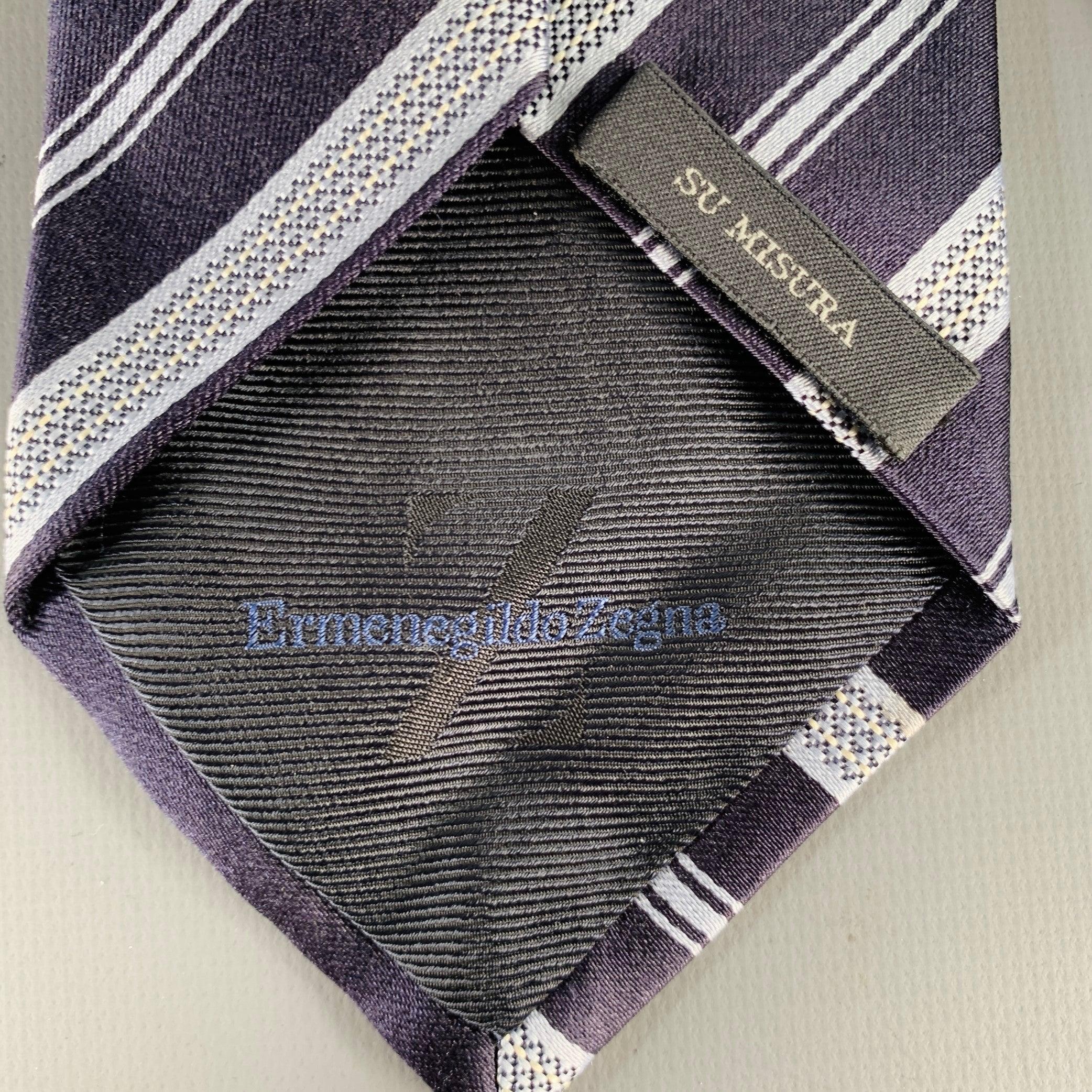 Black ERMENEGILDO ZEGNA Navy Light Blue Diagonal Stripe Silk Jacquard Tie For Sale