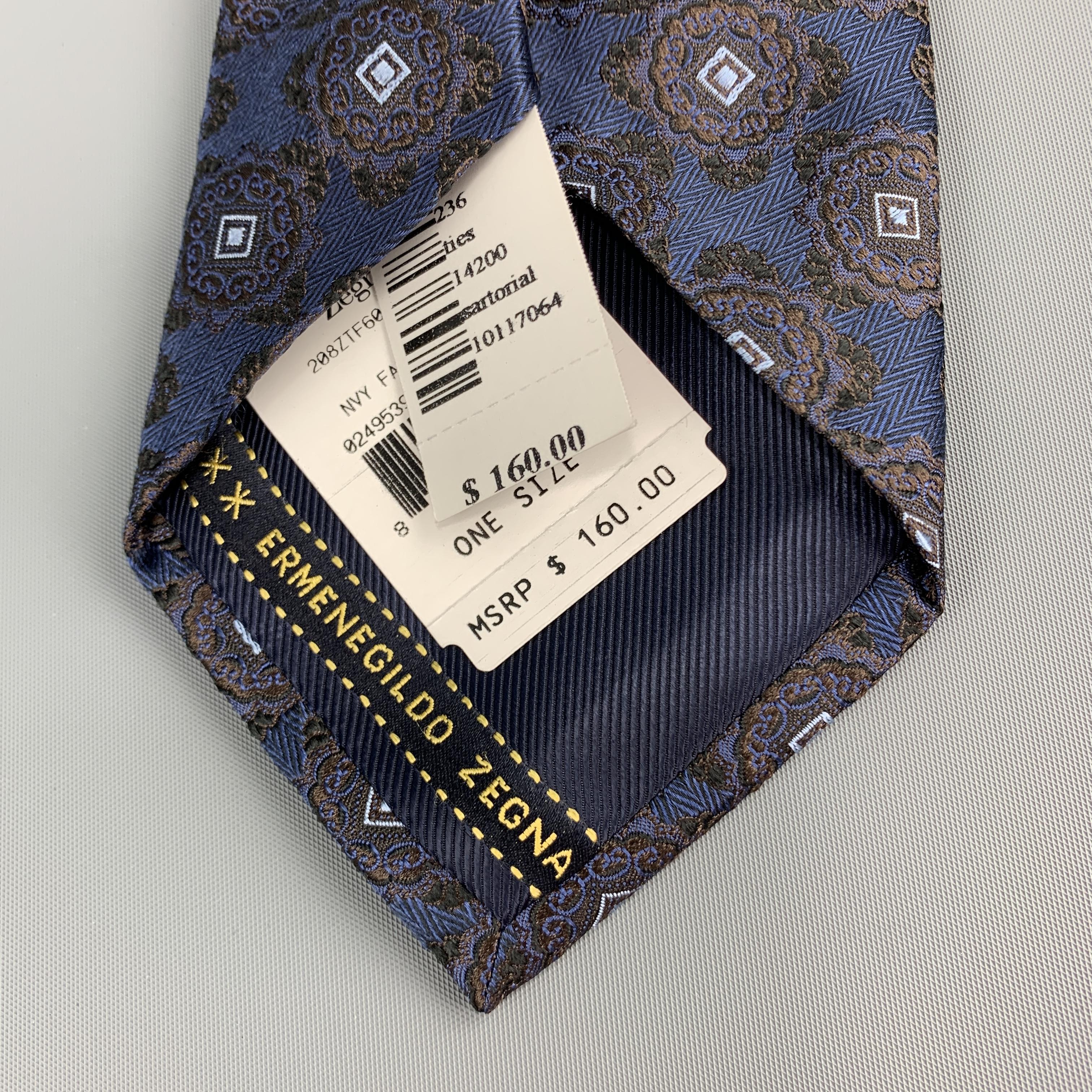 ERMENEGILDO ZEGNA Navy Ornate Print Silk Tie In New Condition In San Francisco, CA