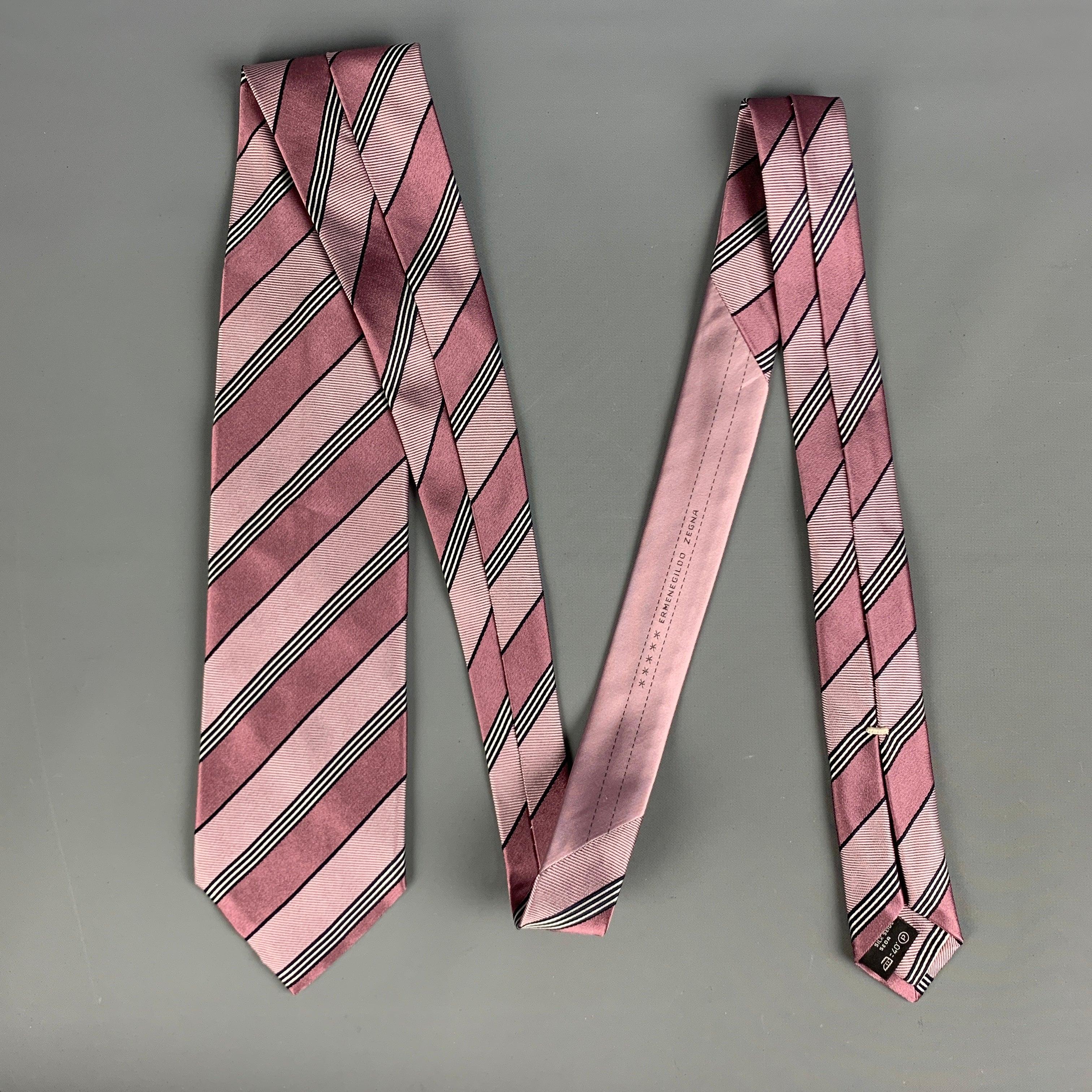 ERMENEGILDO ZEGNA Pink Black Diagonal Stripe Silk Tie In Good Condition For Sale In San Francisco, CA