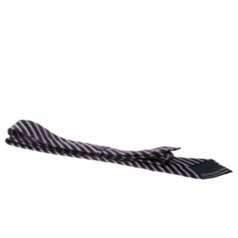Gris Ermenegildo Zegna Cravate en soie rayée violet et gris en vente