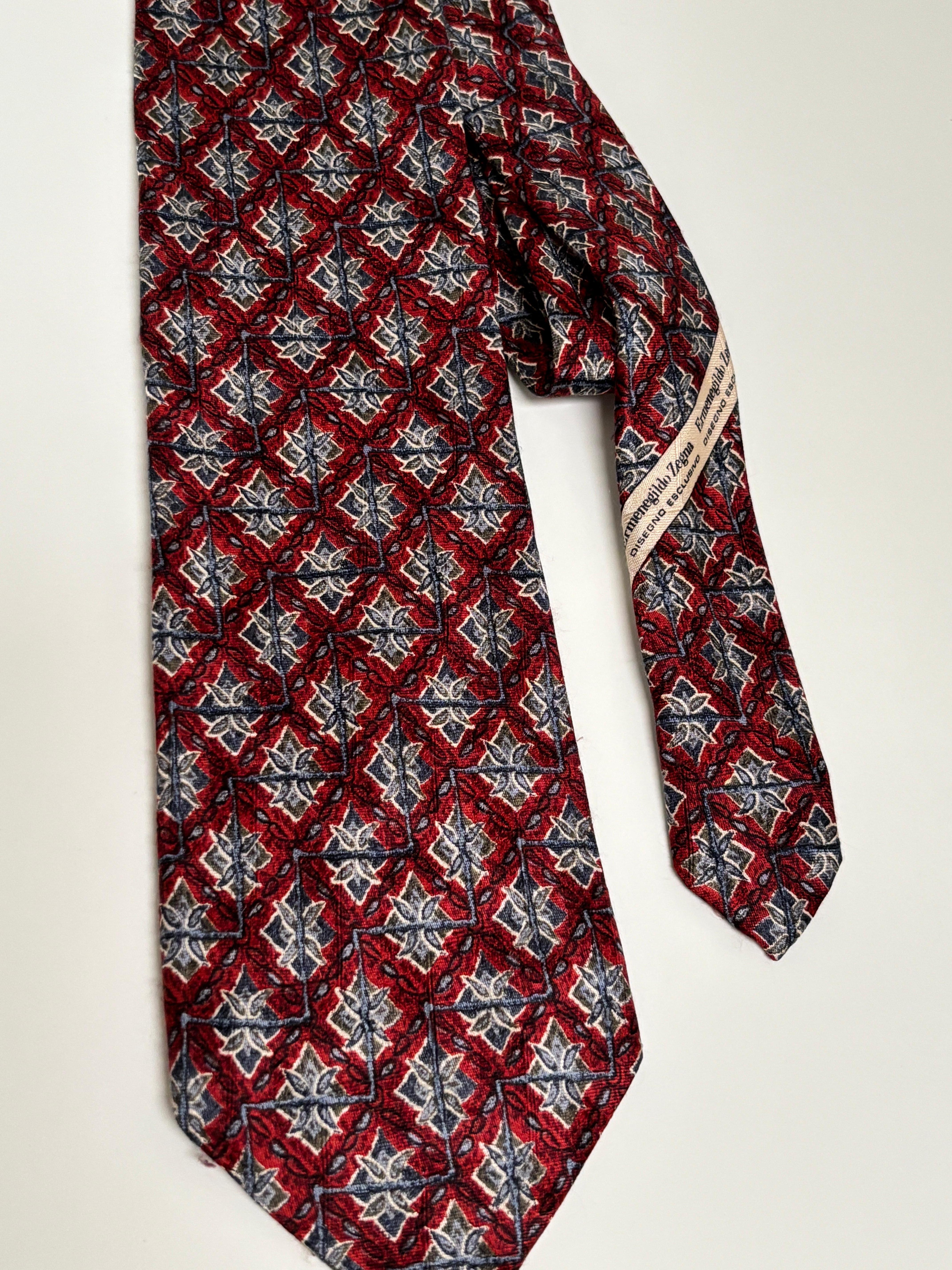 Ermenegildo Zegna Krawatte aus roter und blauer Seide mit Jacquardmuster Italien im Angebot 7