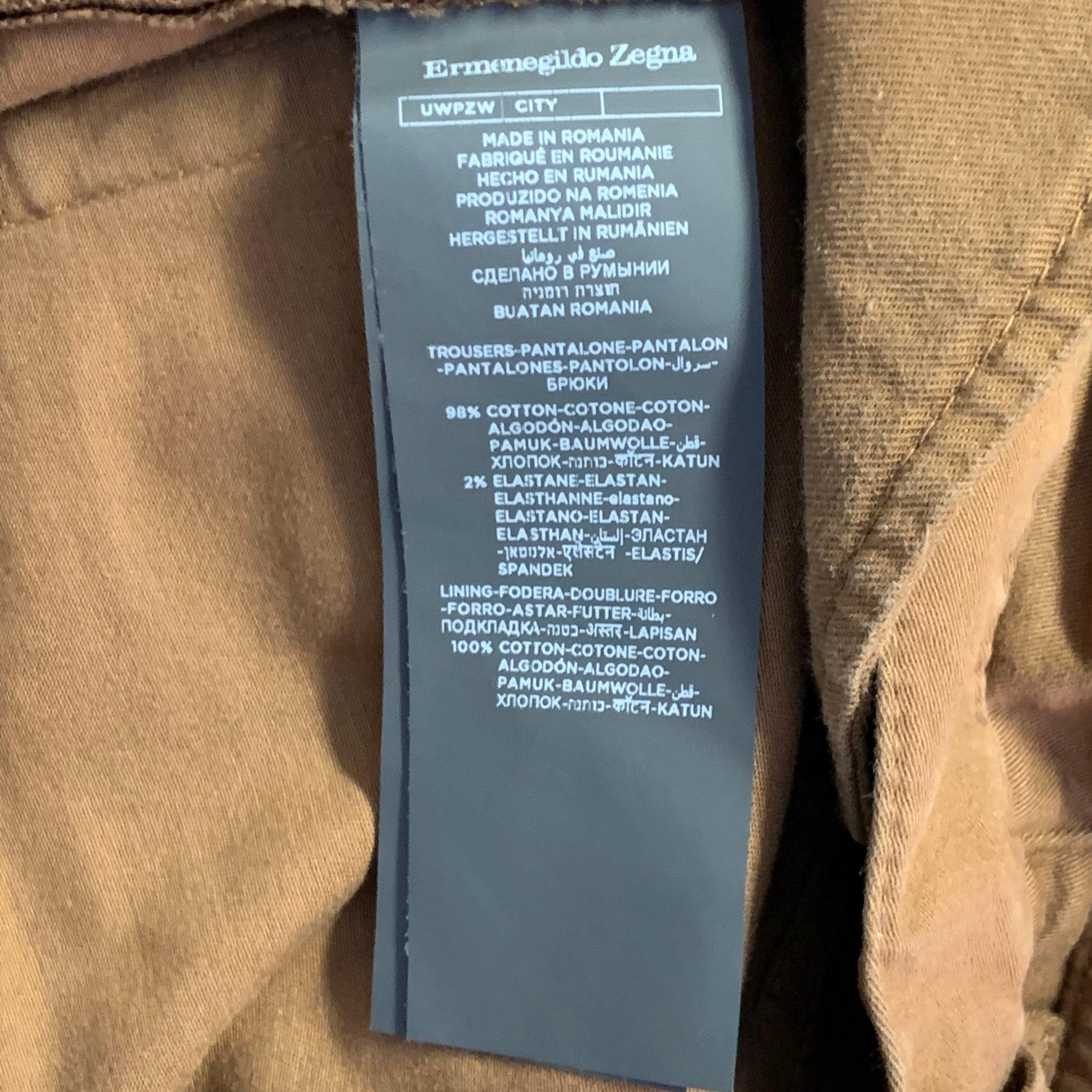 Ermenegildo Zegna Taille 30 Pantalon décontracté Jean en coton mélangé marron en vente 1