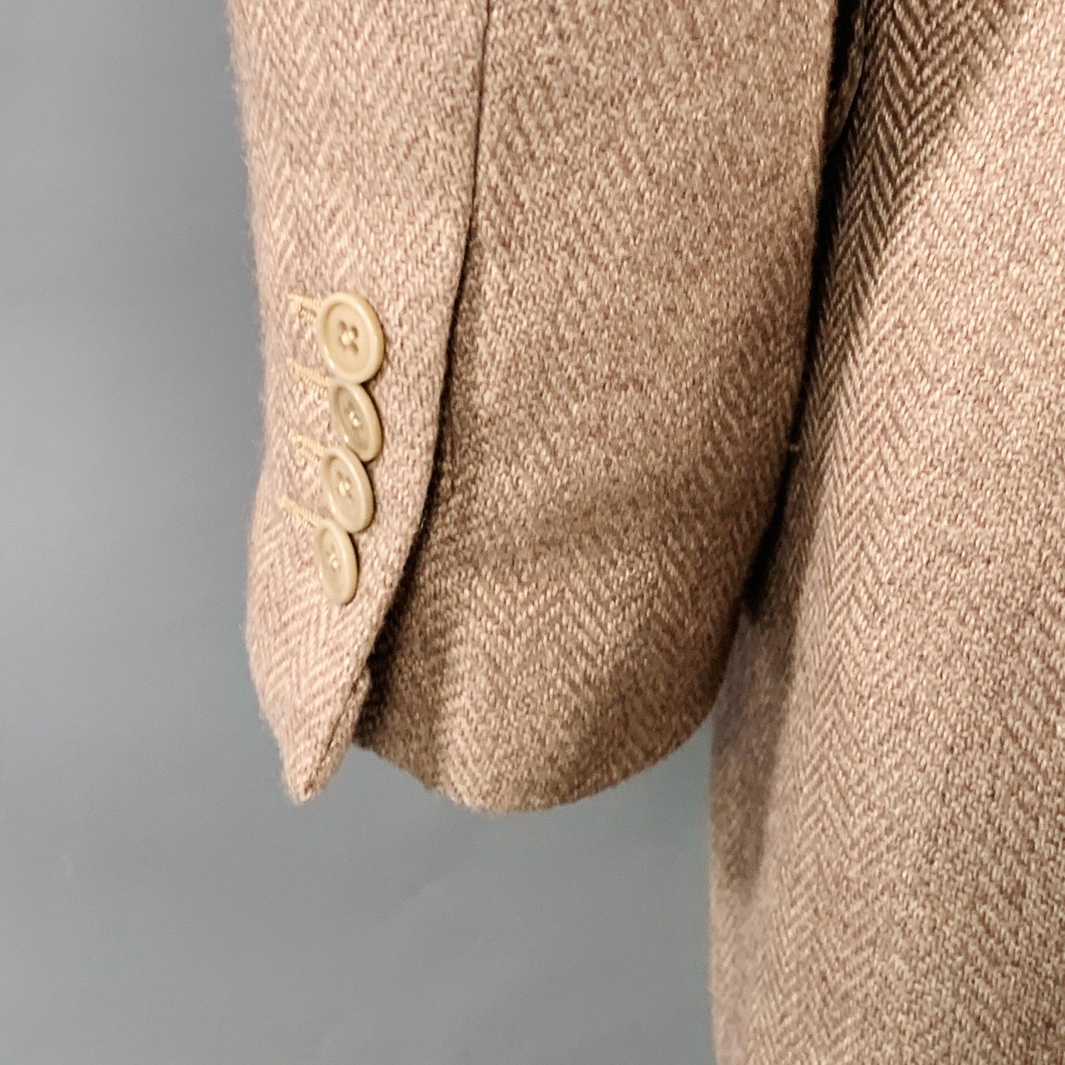 ERMENEGILDO ZEGNA Size 42 Beige Taupe Herringbone Cashmere Silk Sport Coat For Sale 1