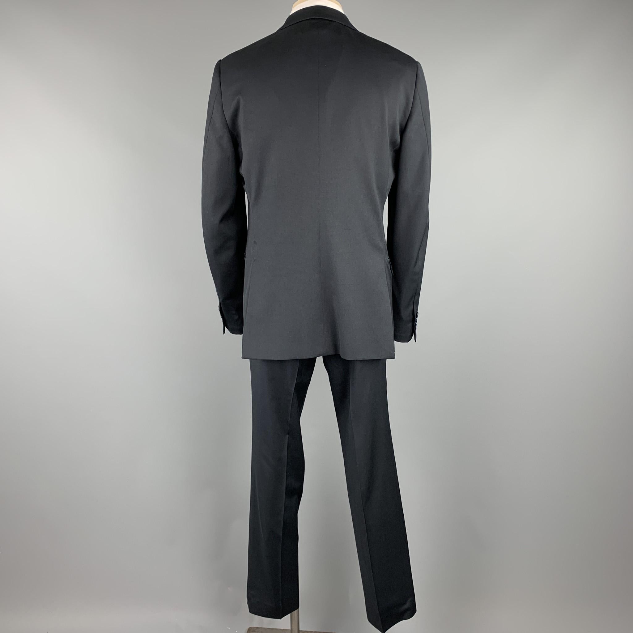 suit lapel width